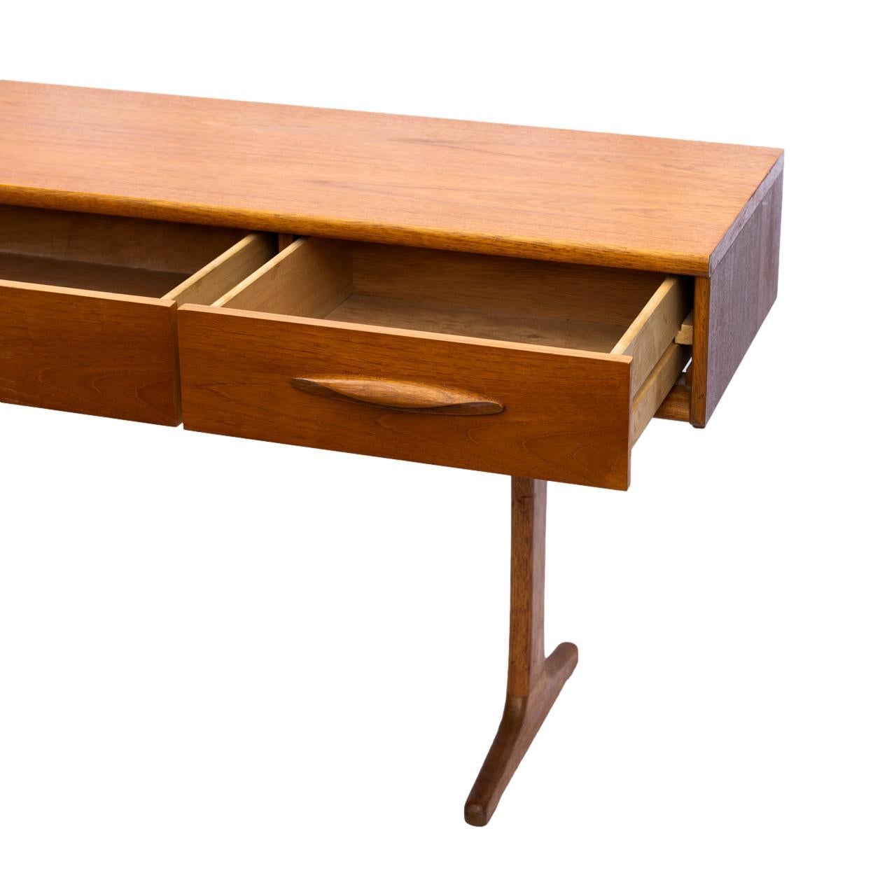 Mid-Century Console/Sofa Table, Frank Guille for Austinsuite, English, ca. 1960 2