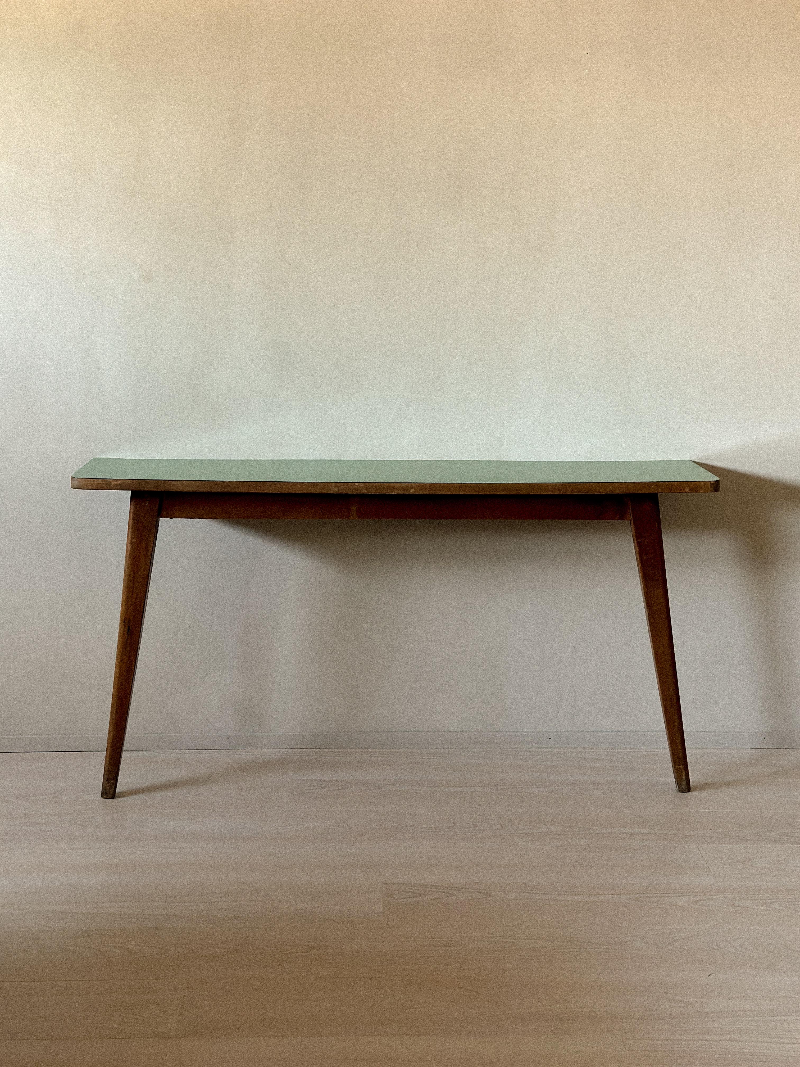 Mid-Century Modern Mid-Century Console Table with Tapered Legs and Formica Top, Italy c. 1950s For Sale
