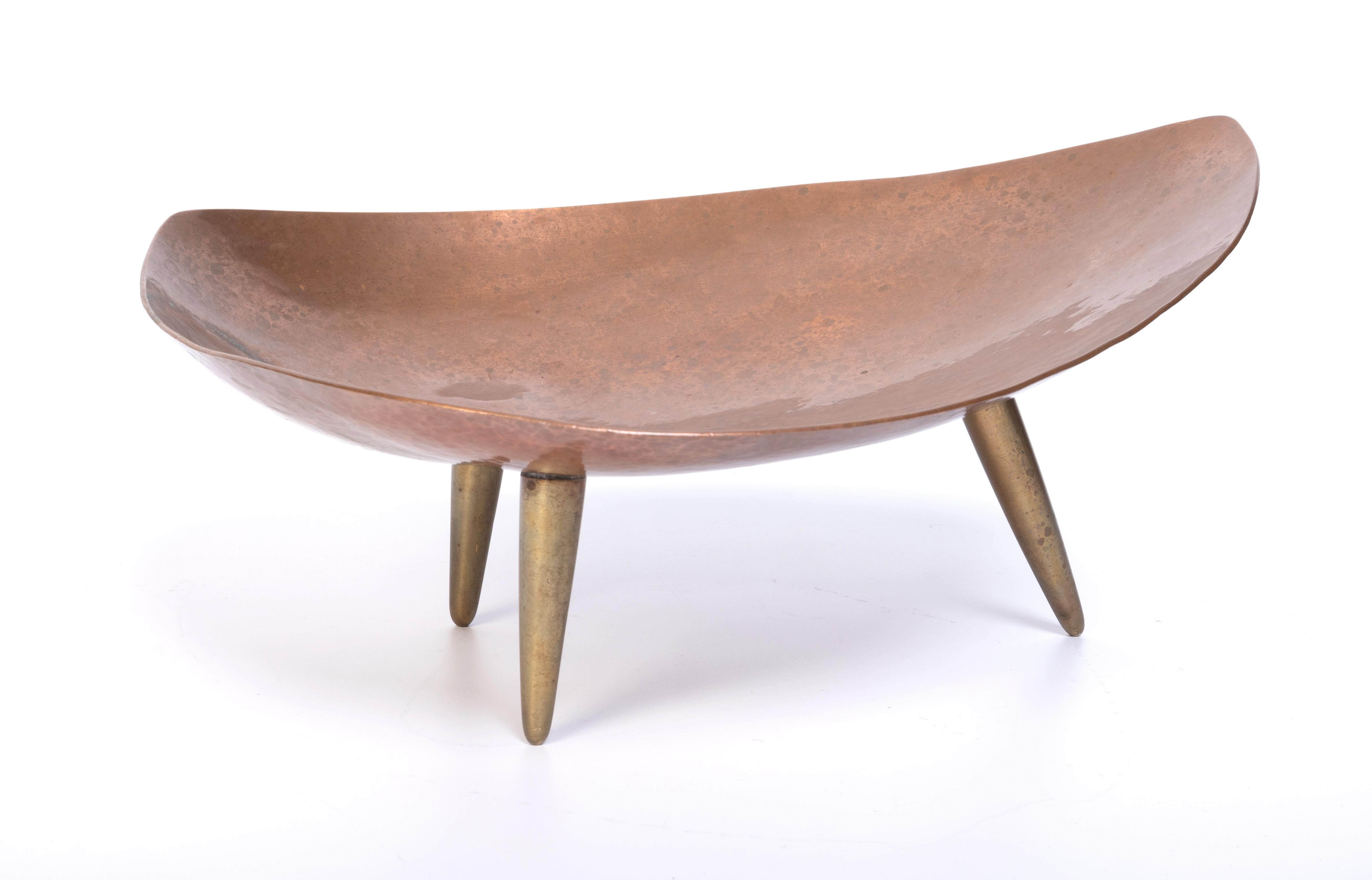 Mid Century Kupfer und Messing Brutalist Vide Poche Centre Piece C.1960 im Zustand „Gut“ im Angebot in London, GB