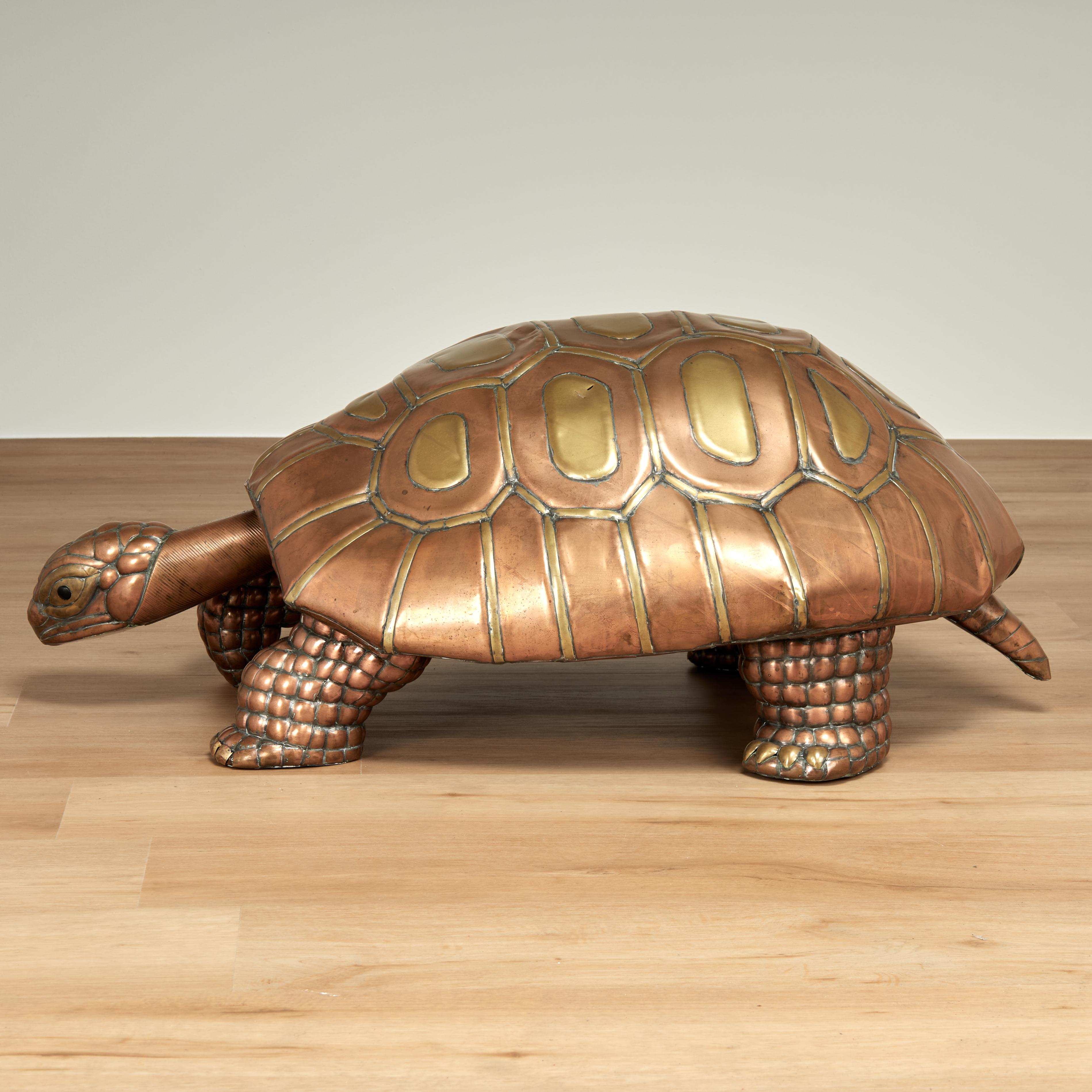 Fatto a mano Mid Century Copper and Brass Tortoise Sculpture in vendita