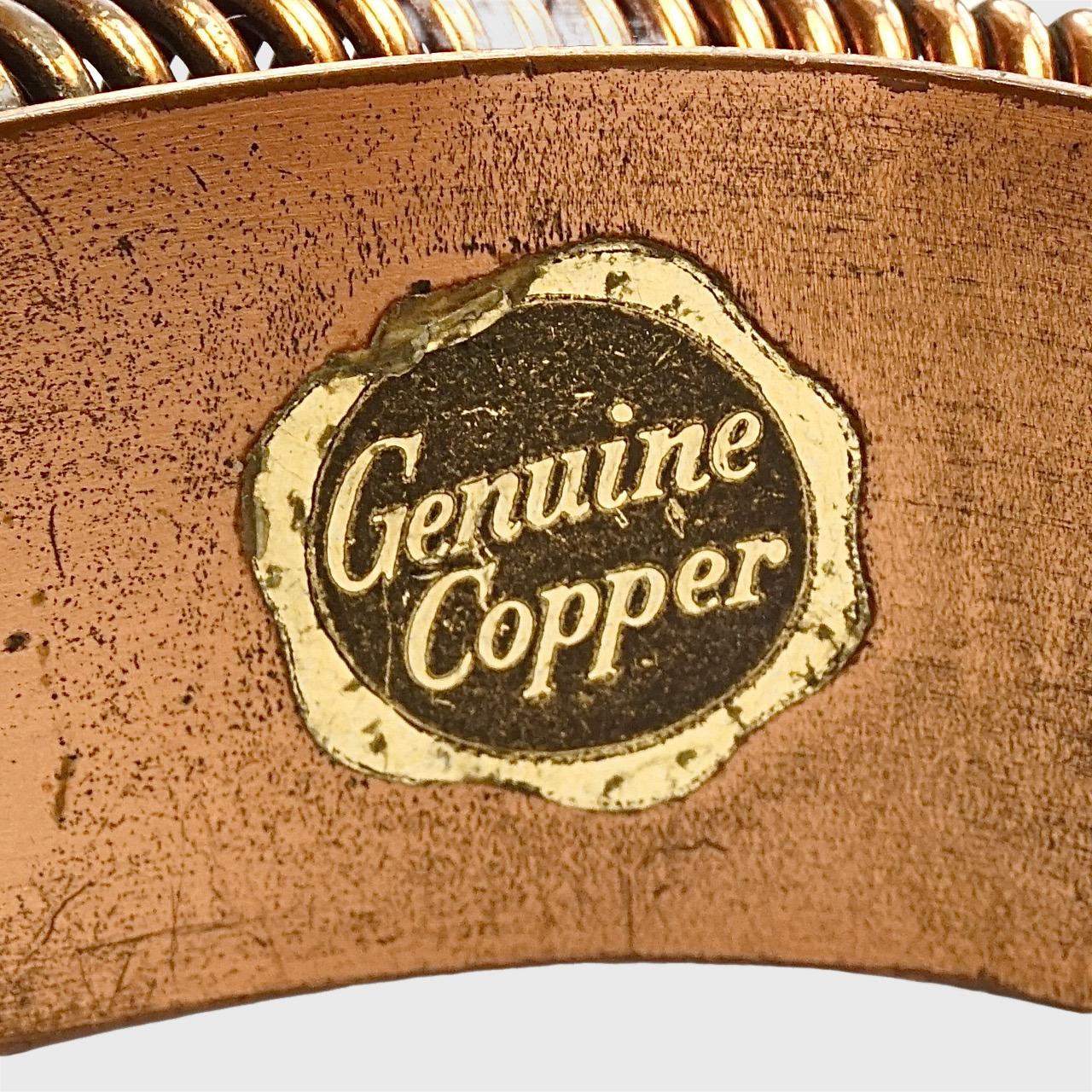 Mid Century Copper Anodized Bangle with a Wire Design For Sale 1