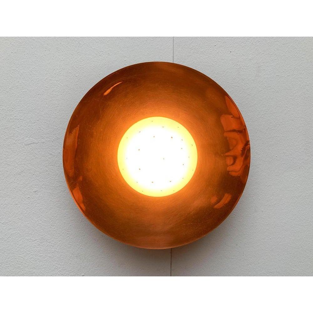 Mid-Century moderno Lampada da soffitto Plafoniere in rame di metà secolo in vendita