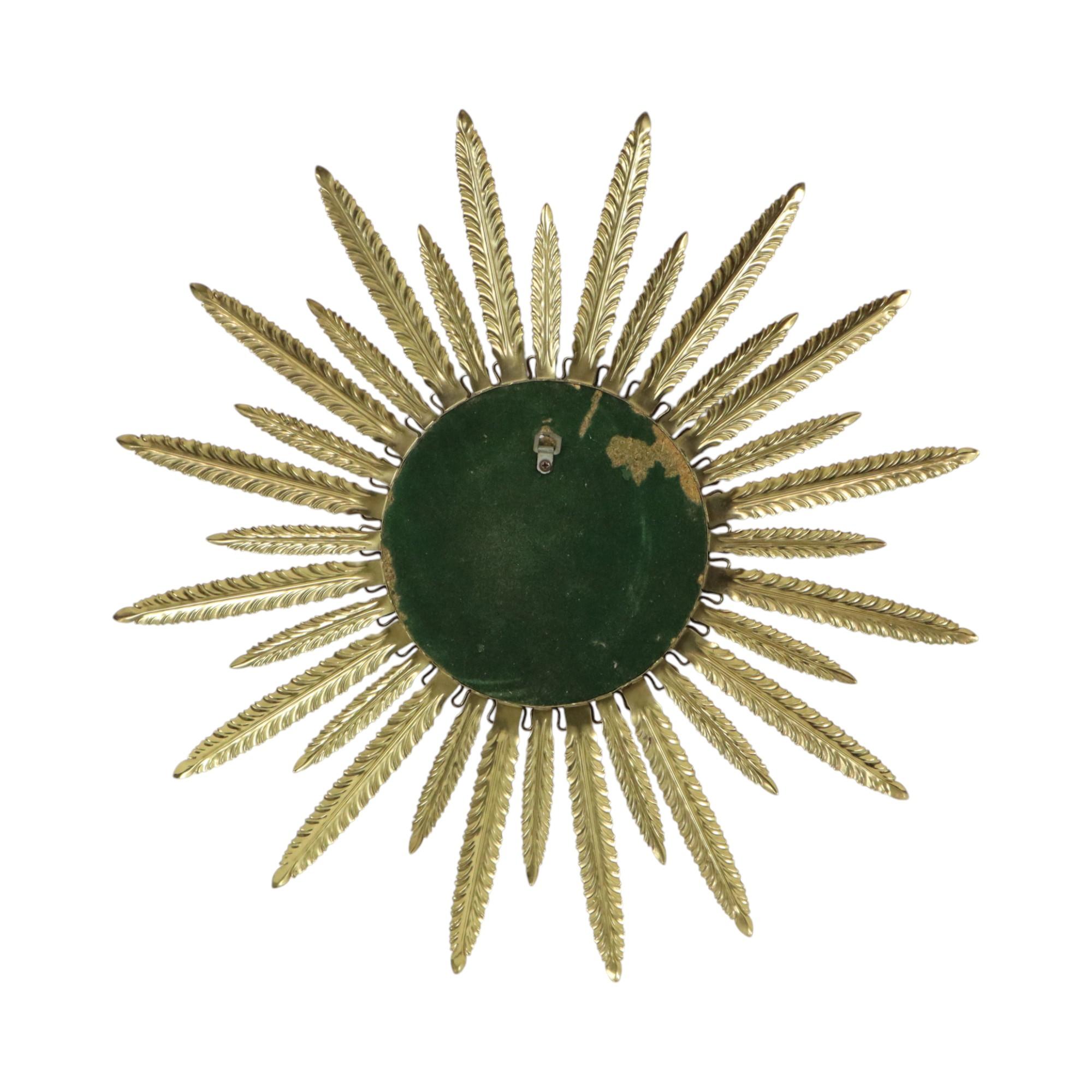 Specchio da sole in metallo ramato di metà secolo Deknudt convesso 55 cm in vendita 5