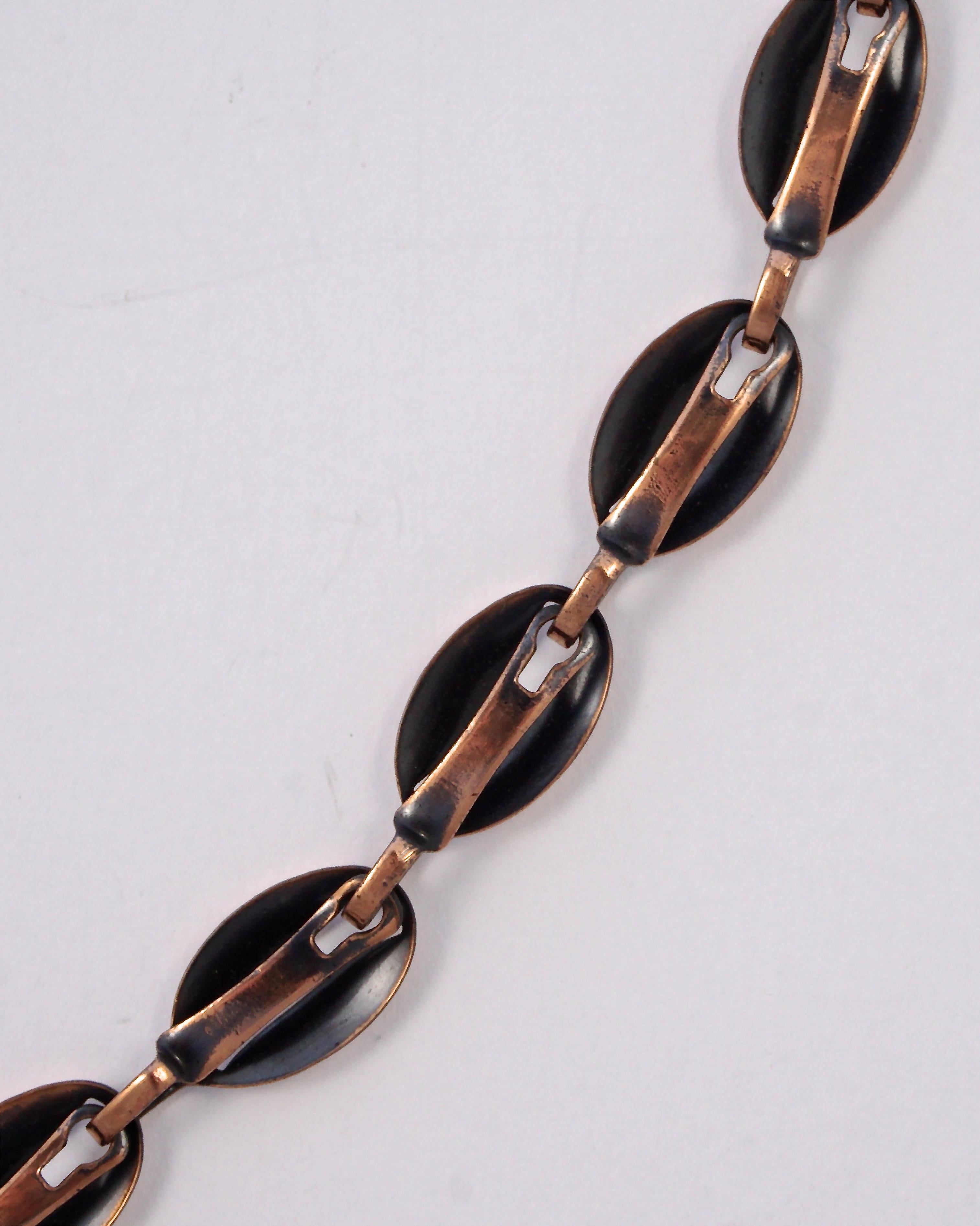 Mid Century Copper Polished Abstract Large Pendant and Link Chain Necklace In Good Condition For Sale In London, GB