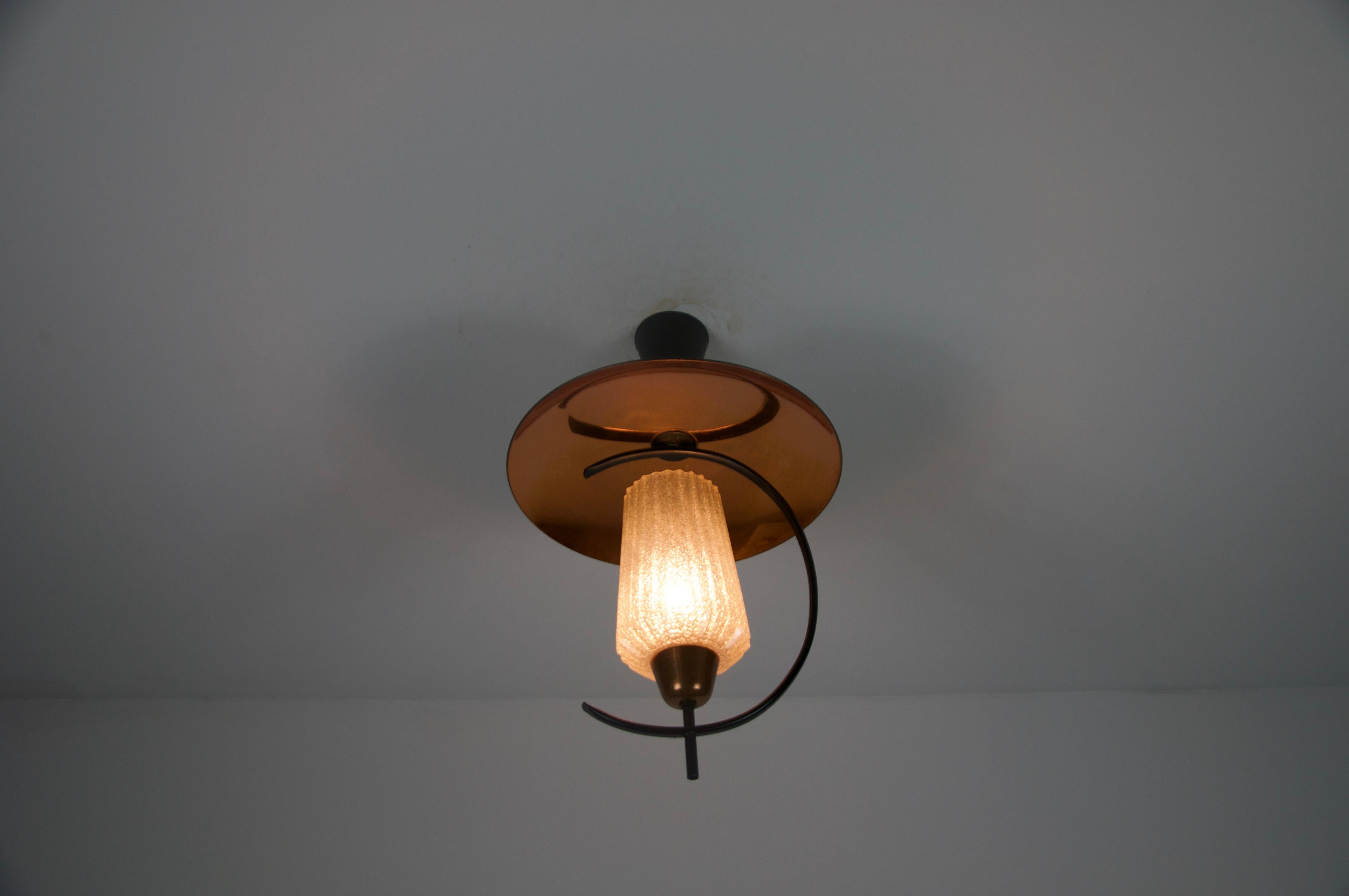 Mid-Century Copper Sputnik Ceiling Lamp, Italy, 1960s In condizioni buone in vendita a Hagenbach, DE