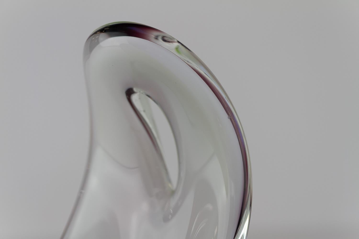 Mid-Century Coquille Glass Vase by Paul Kedelv for Flygsfors Sweden, 1950s. For Sale 6
