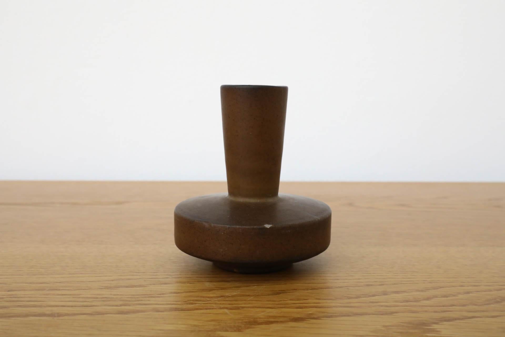 20ième siècle Vase architectural Cor Unum en céramique du milieu du siècle dernier avec glaçure aux tons terreux en vente