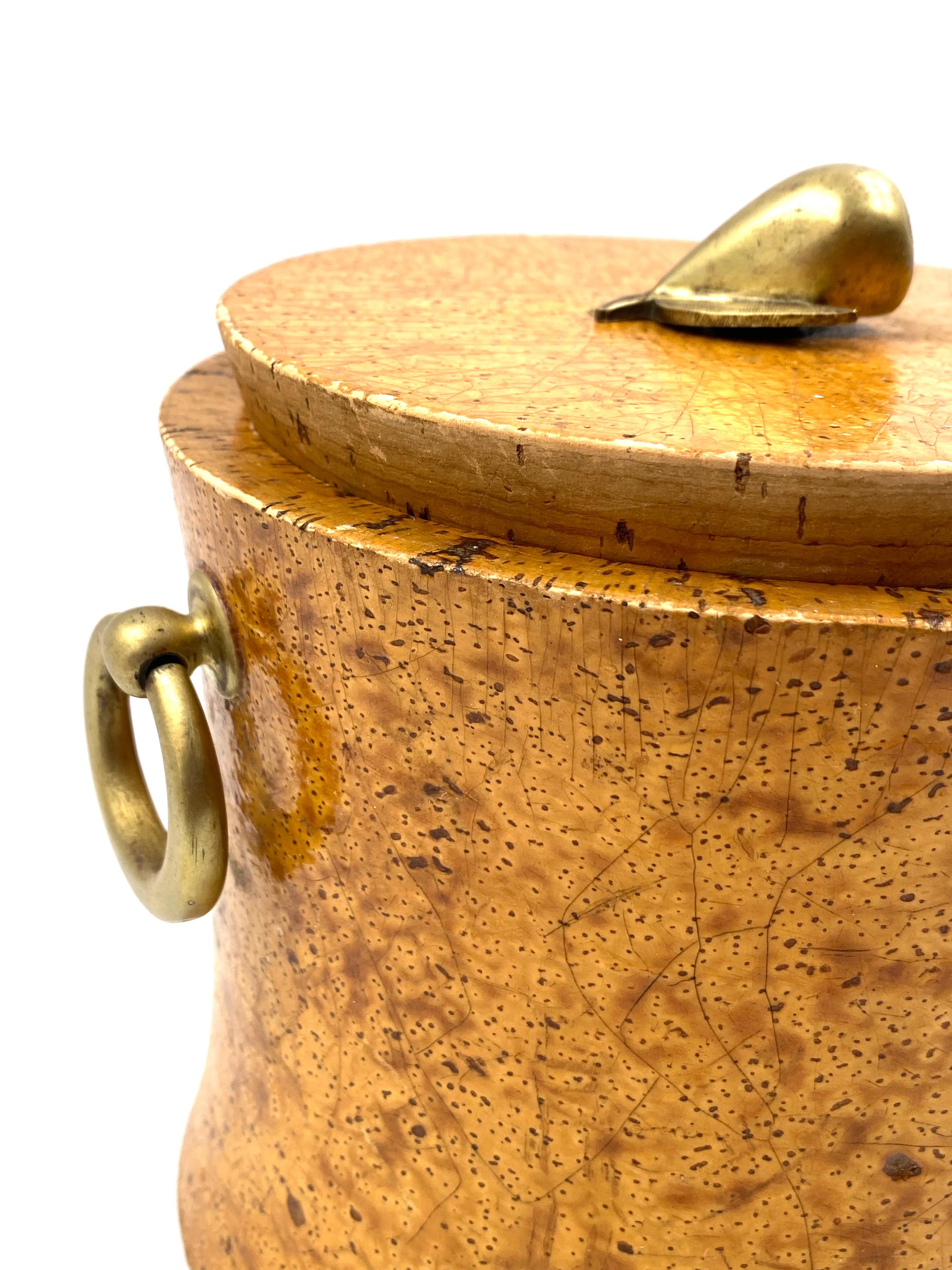Mid-century cork and brass box, France 1940s For Sale 3