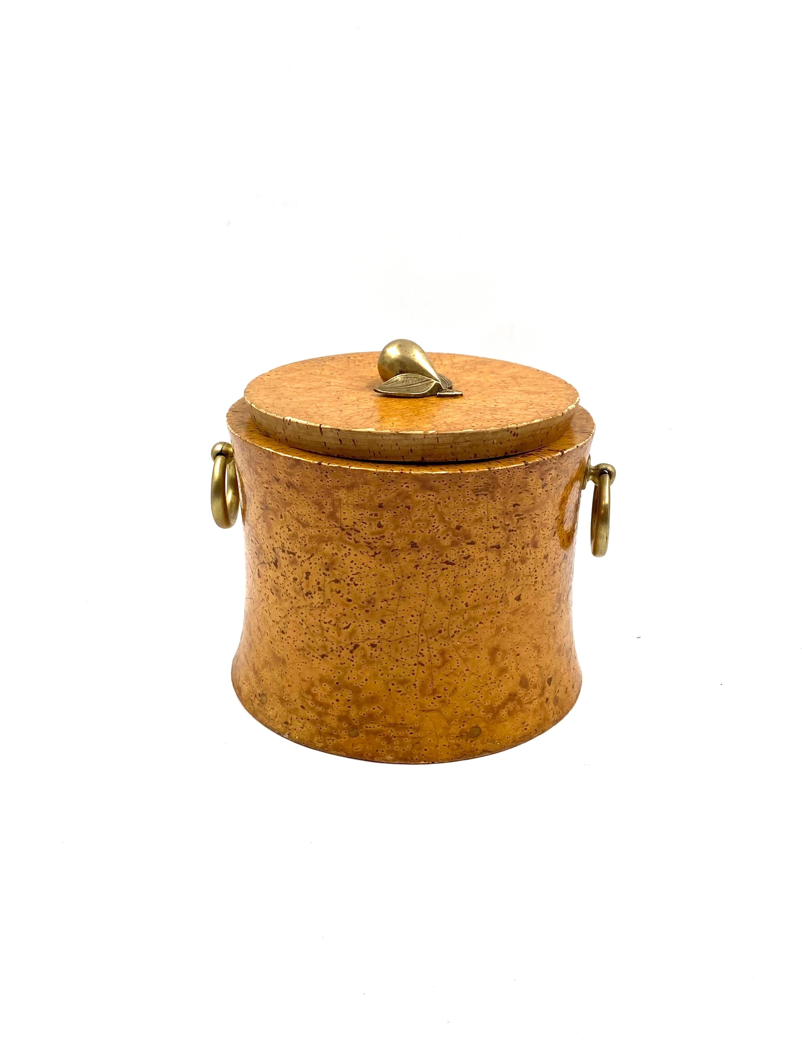 Mid-century cork and brass box, France 1940s For Sale 11