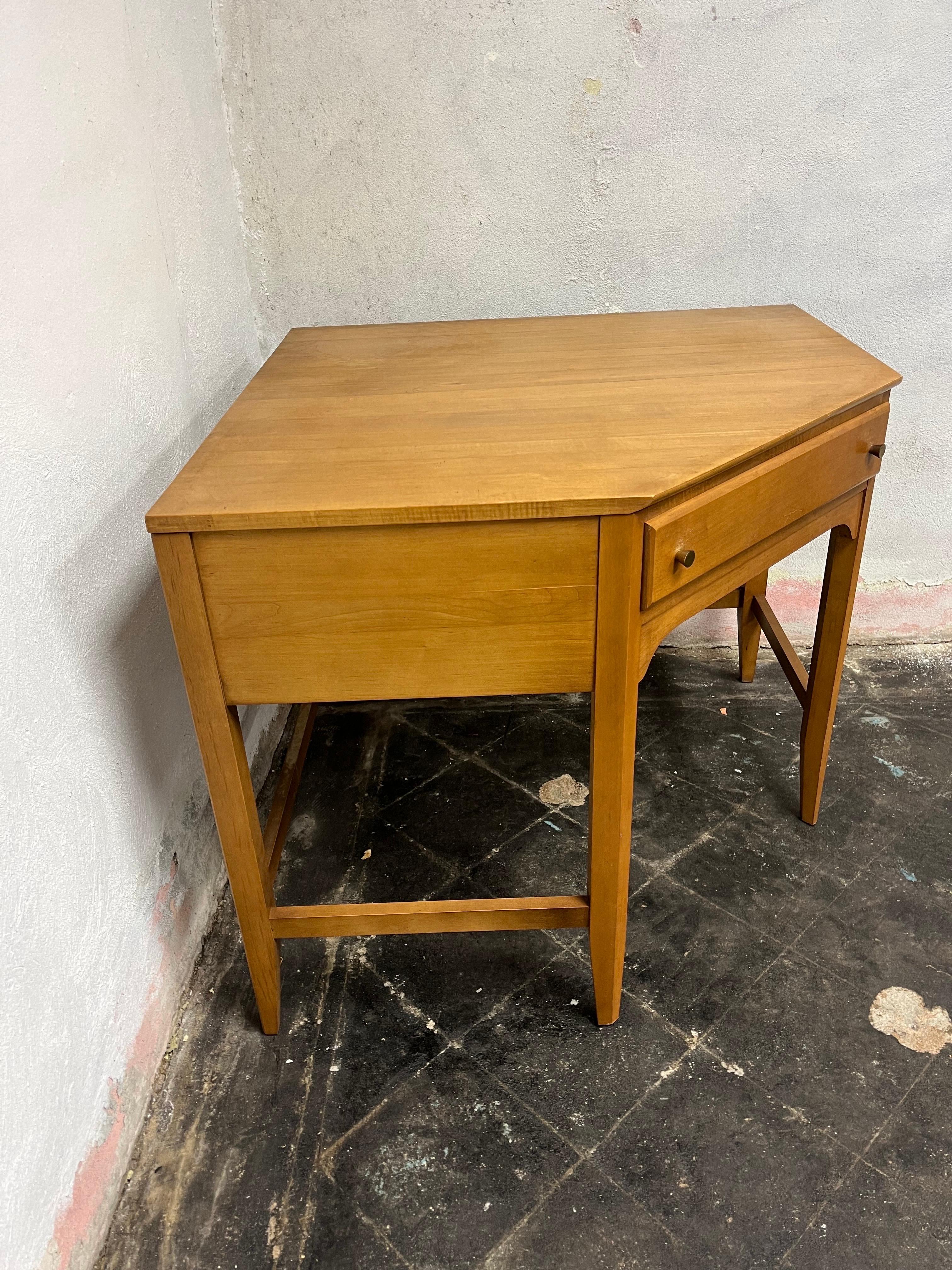 Unknown Mid Century Corner Desk Sequence by Sun Glow For Sale