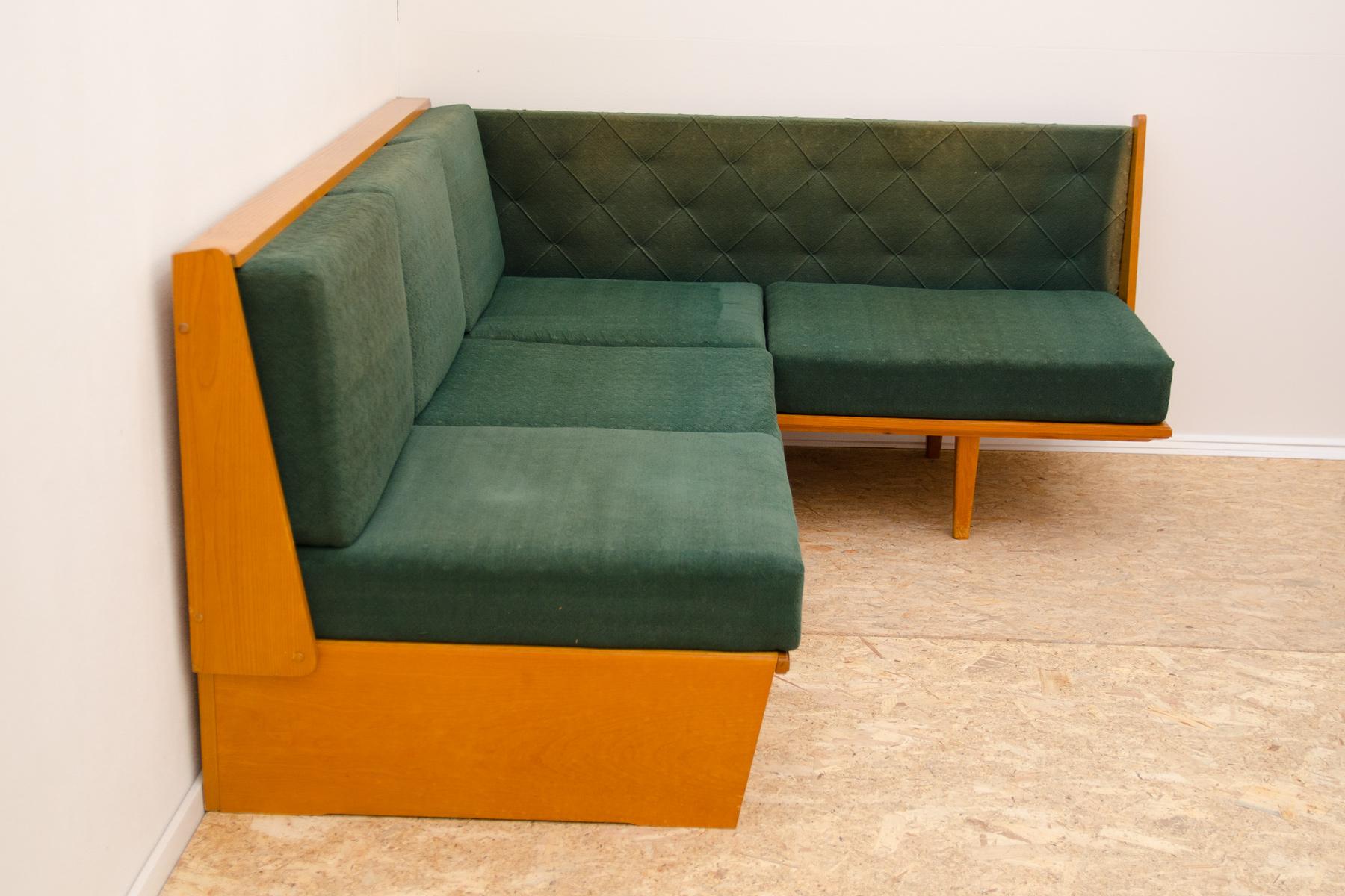Mid century corner folding sofa, Czechoslovakia, 1960´s In Good Condition For Sale In Prague 8, CZ