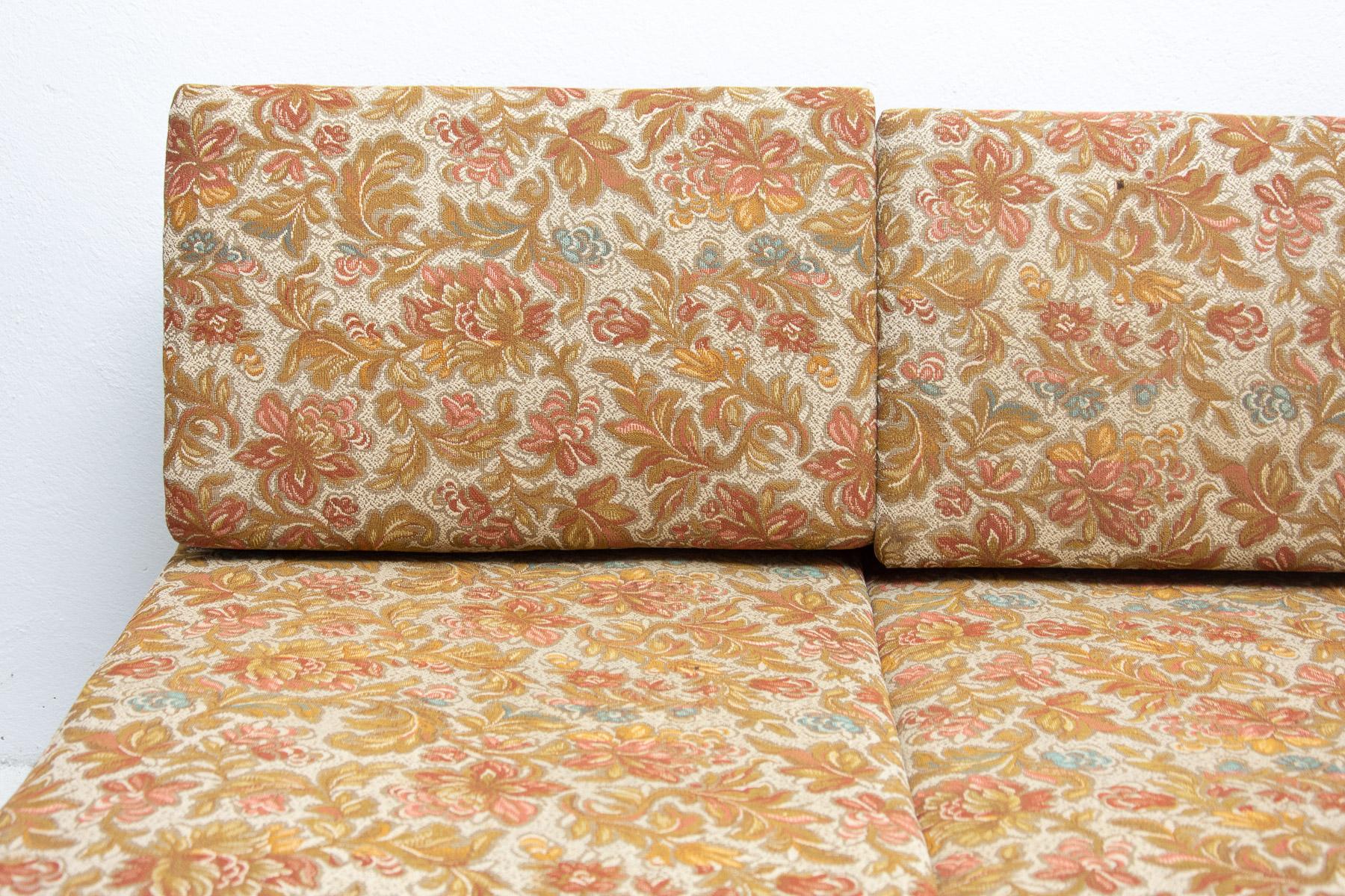Fabric Mid Century Corner Folding Sofabed by Jindřich Halabala for UP Závody