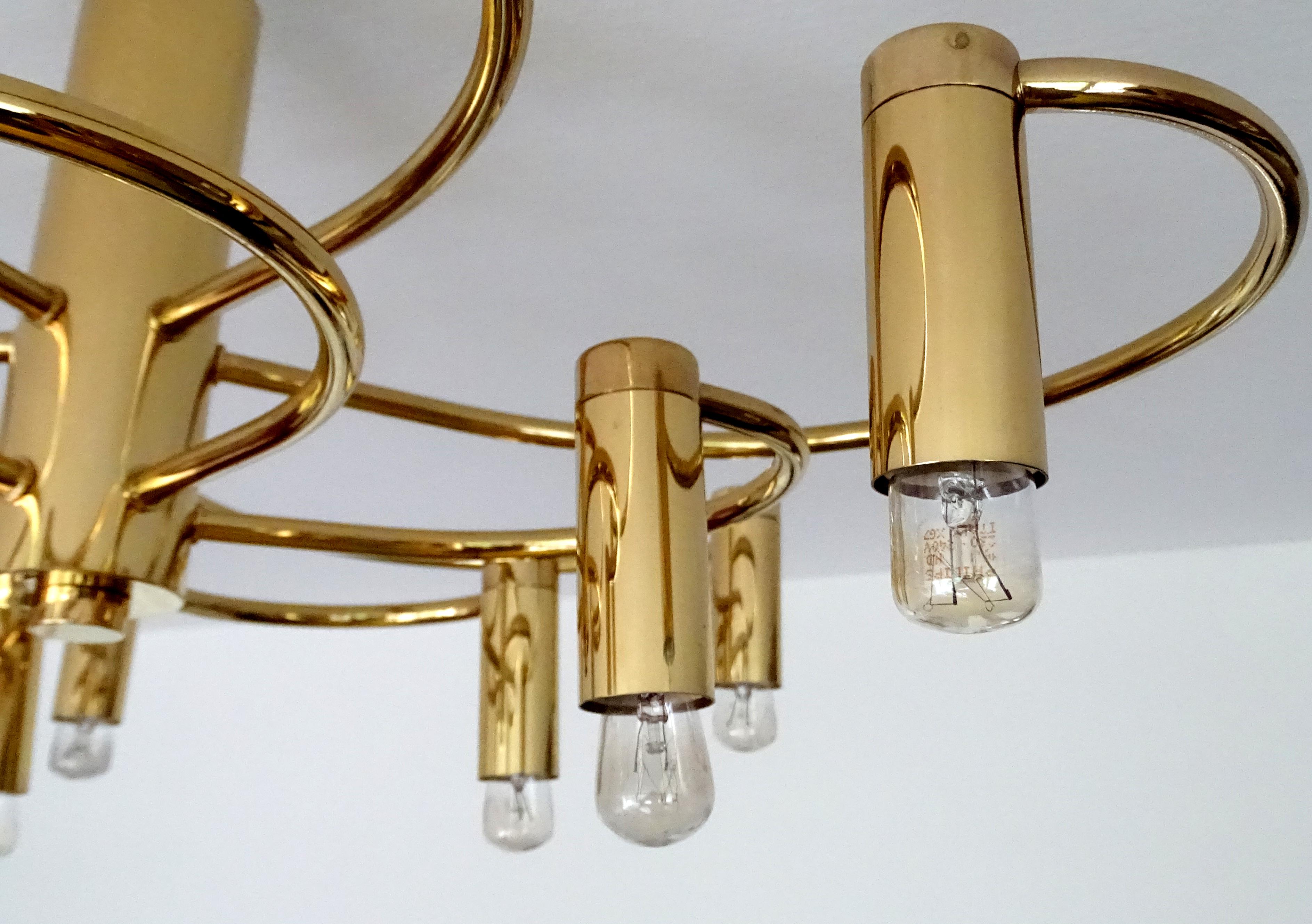 Mid Century Cosack Brass Flush Light,  Brass, Sciolari Style, 1970s  For Sale 11