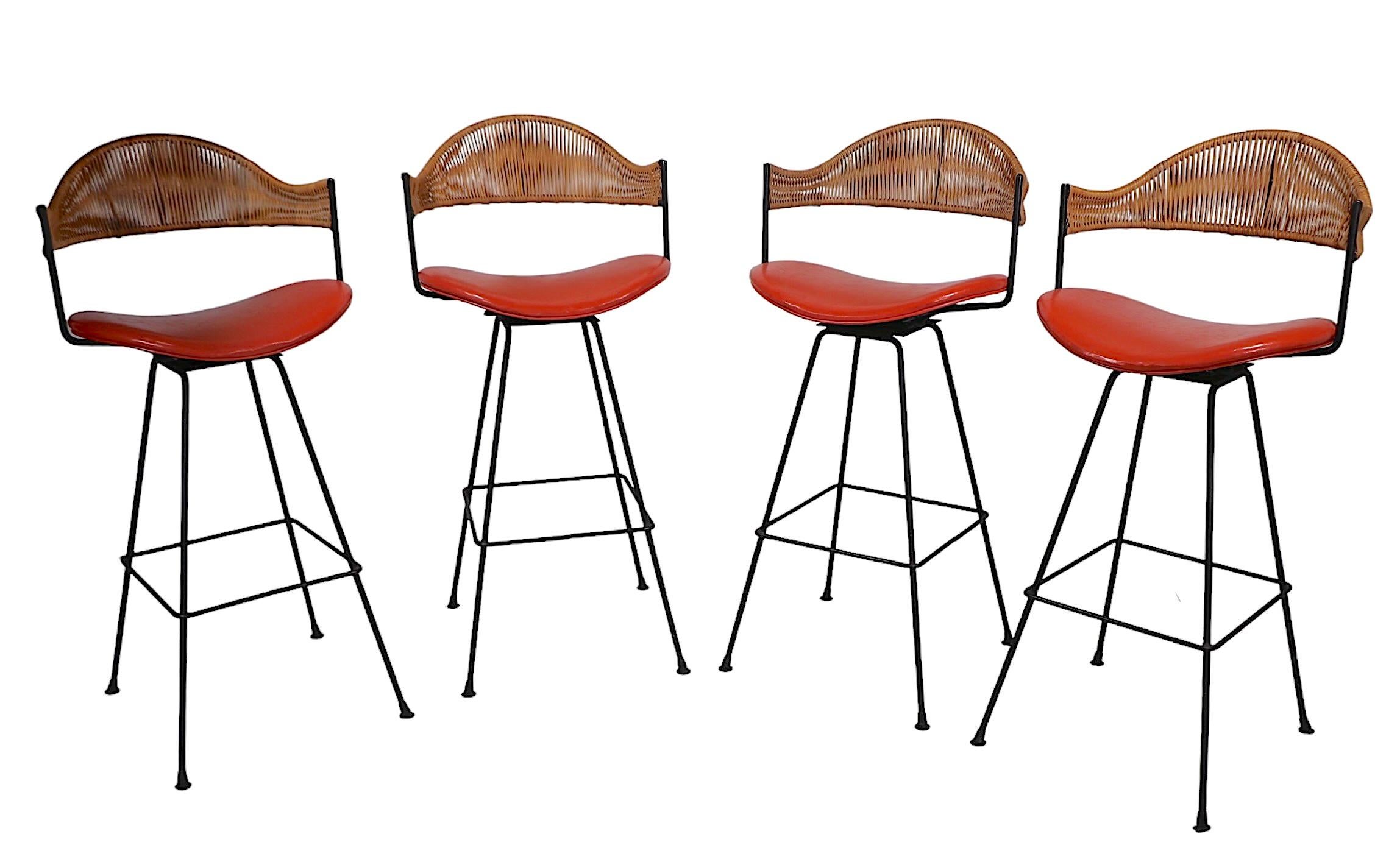 Mid Century Counter Dry Bar with Original Stools by Umanoff c. 1950/60's For Sale 9