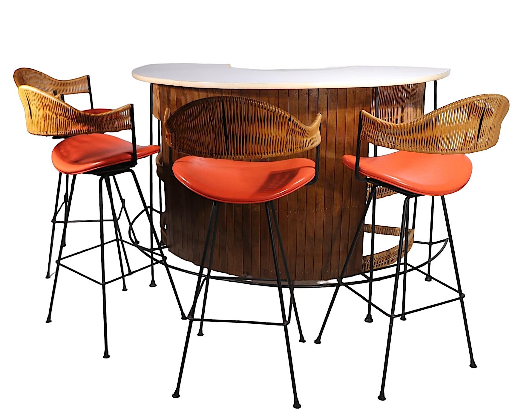 Mid-Century Modern Mid Century Counter Dry Bar with Original Stools by Umanoff c. 1950/60's For Sale