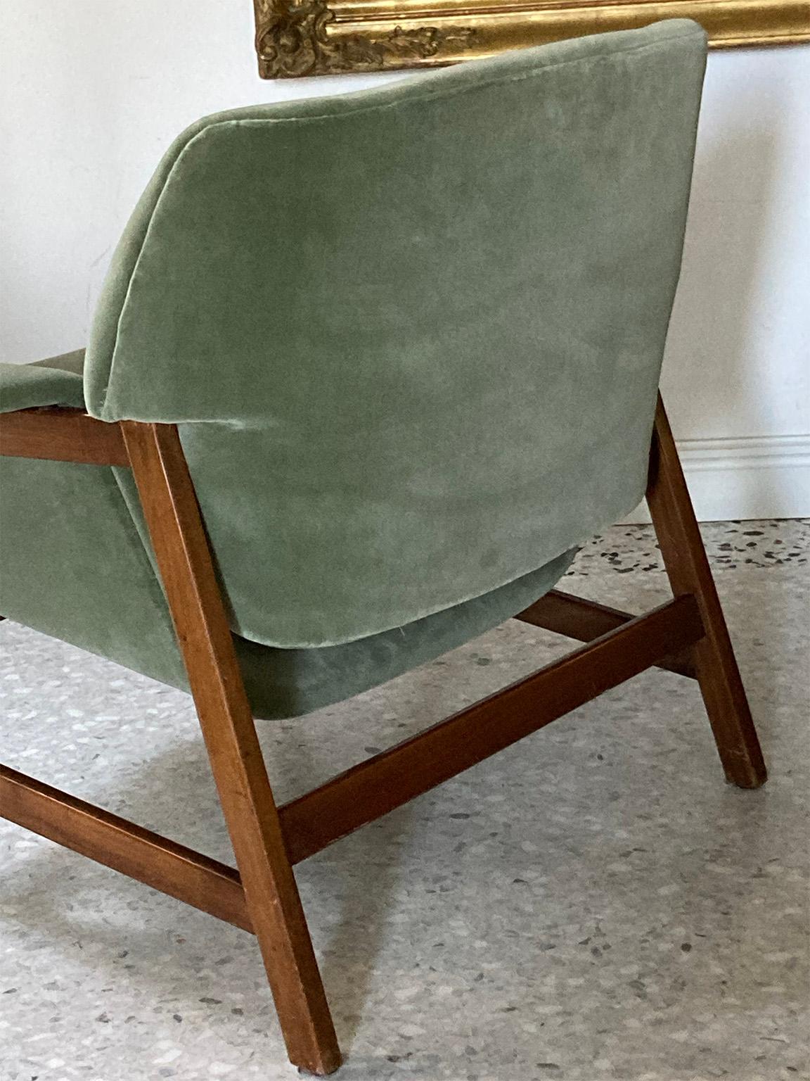 Italian Mid Century Couple of G. Frattini Green Armchairs Mod.849 for Cassina Italy 1956 For Sale
