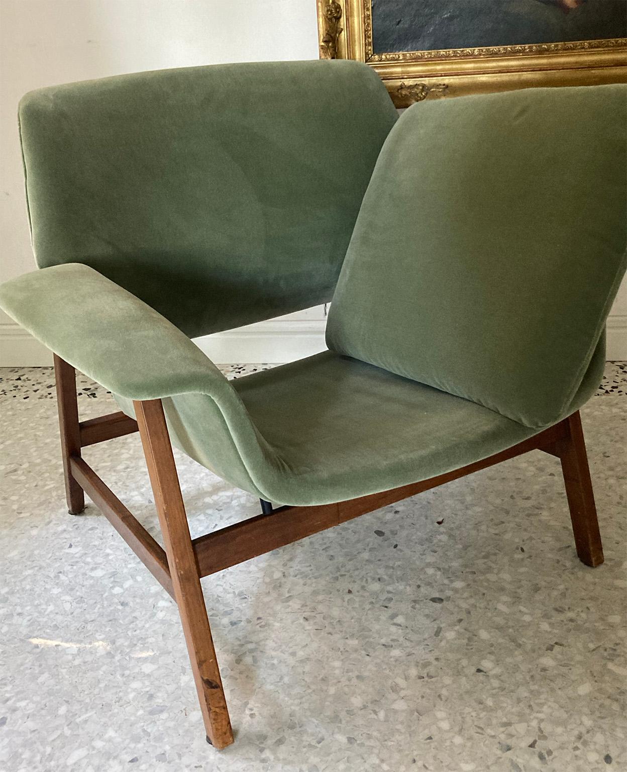 Metal Mid Century Couple of G. Frattini Green Armchairs Mod.849 for Cassina Italy 1956 For Sale