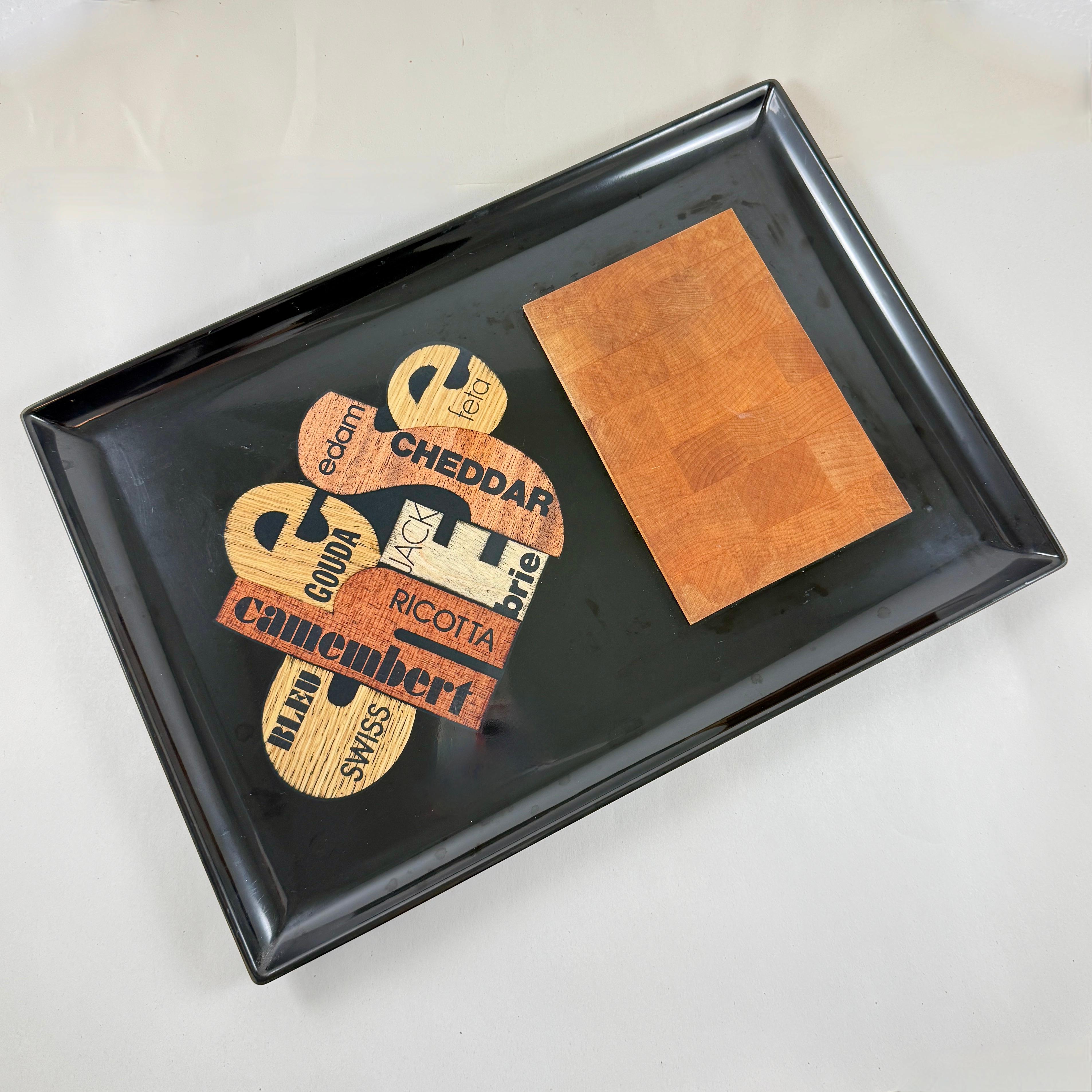 Mid-20th Century Mid-Century Couroc Cheese Board Wood Inlay Phenolic Resin Tray For Sale