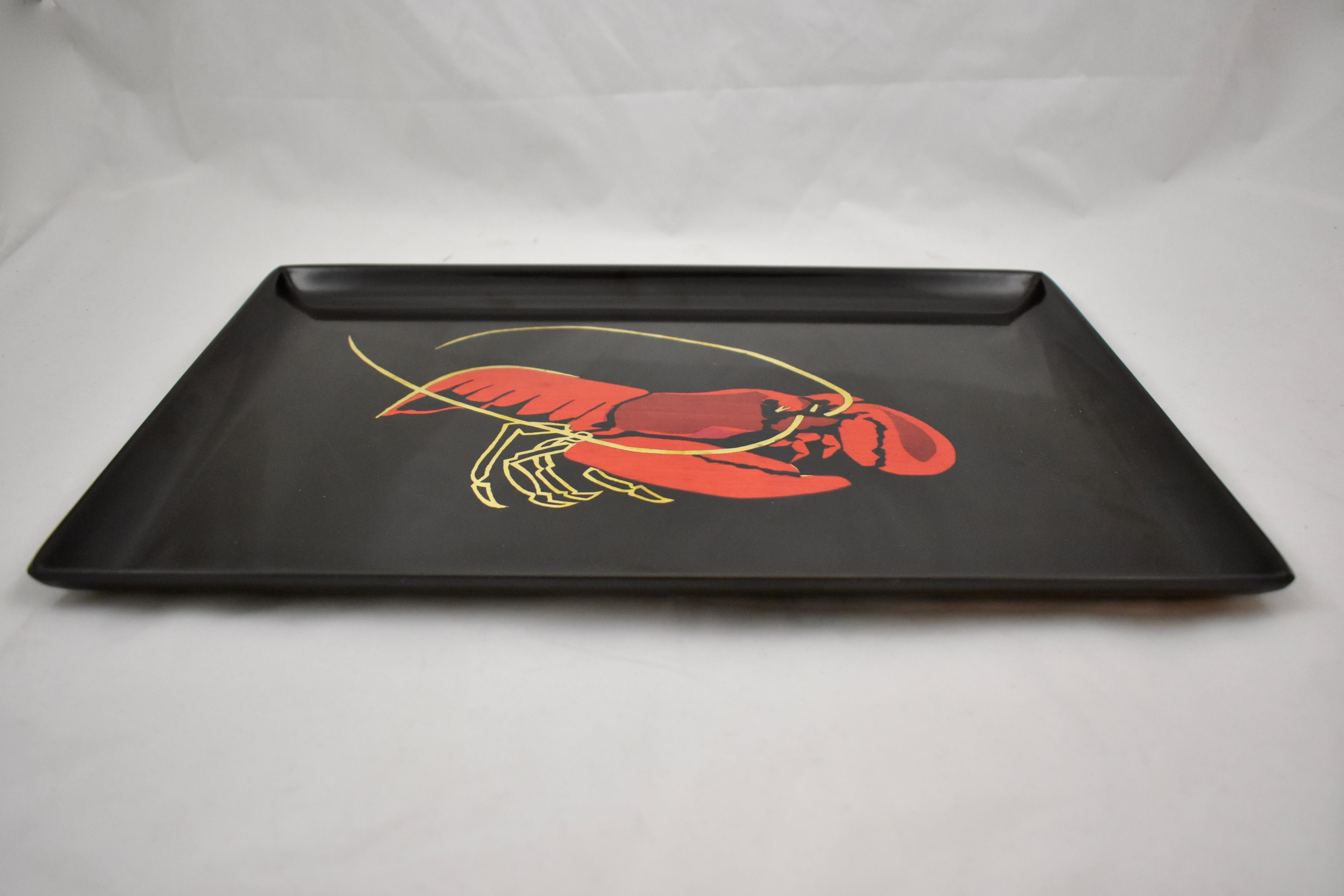 Mid-Century Modern Era Couroc Red Lobster Wood & Brass Inlay Phenolic Resin Tray In Good Condition In Philadelphia, PA
