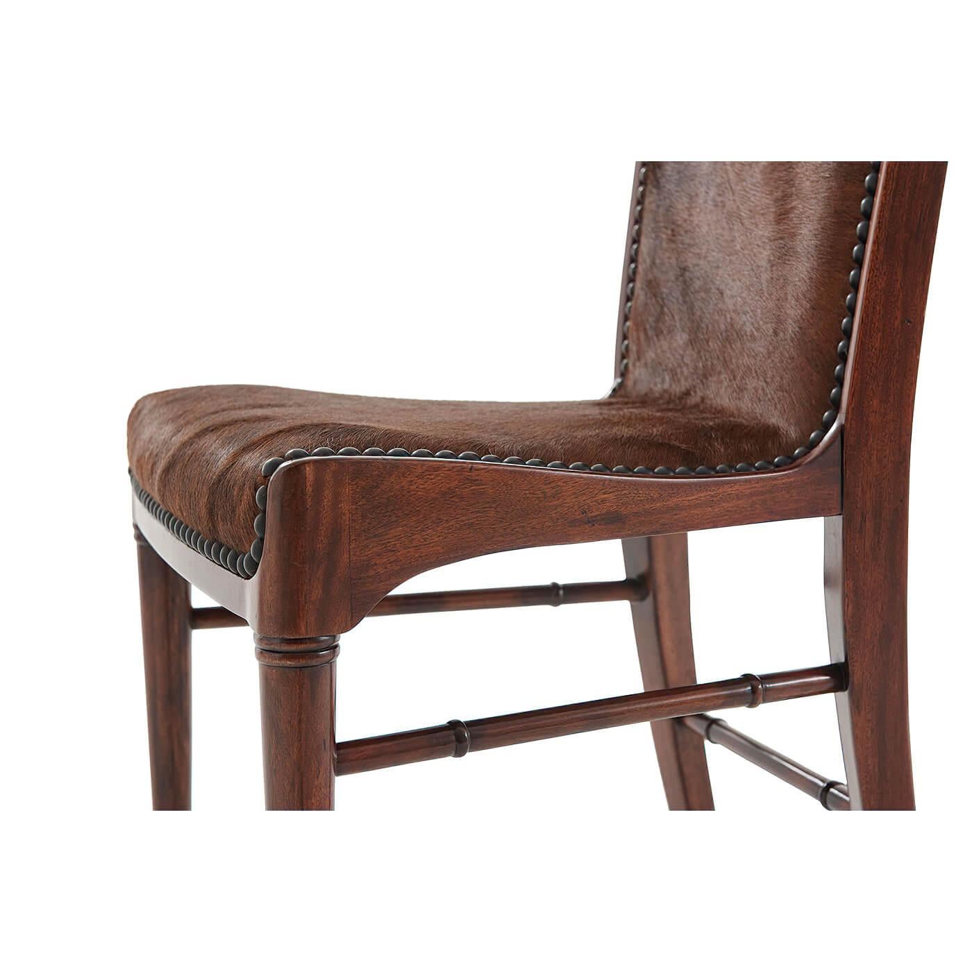 Silla auxiliar de cuero de vaca Mid Century (Juego de 2) en Nuevo estado para la venta en Westwood, NJ