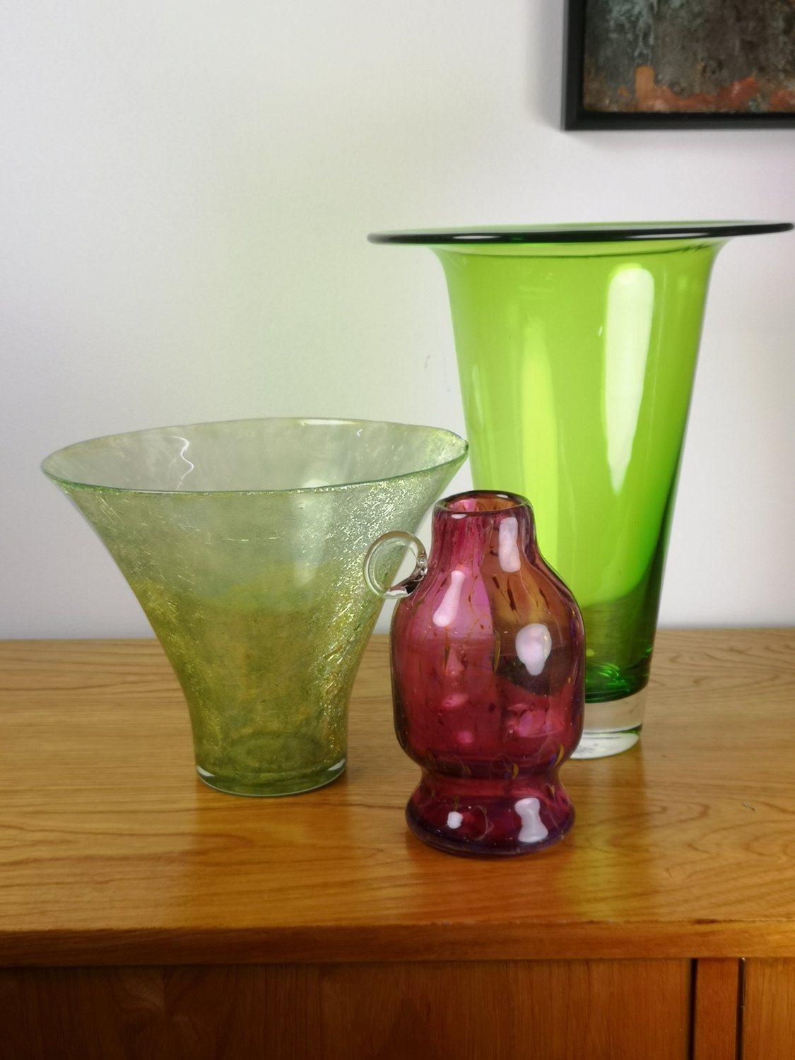 Mid century Cracked veil glass green vase 1960's For Sale 3