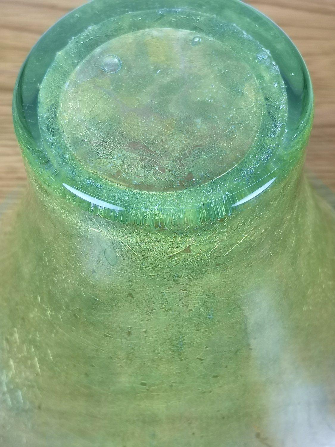 Mid century Cracked veil glass green vase 1960's For Sale 2
