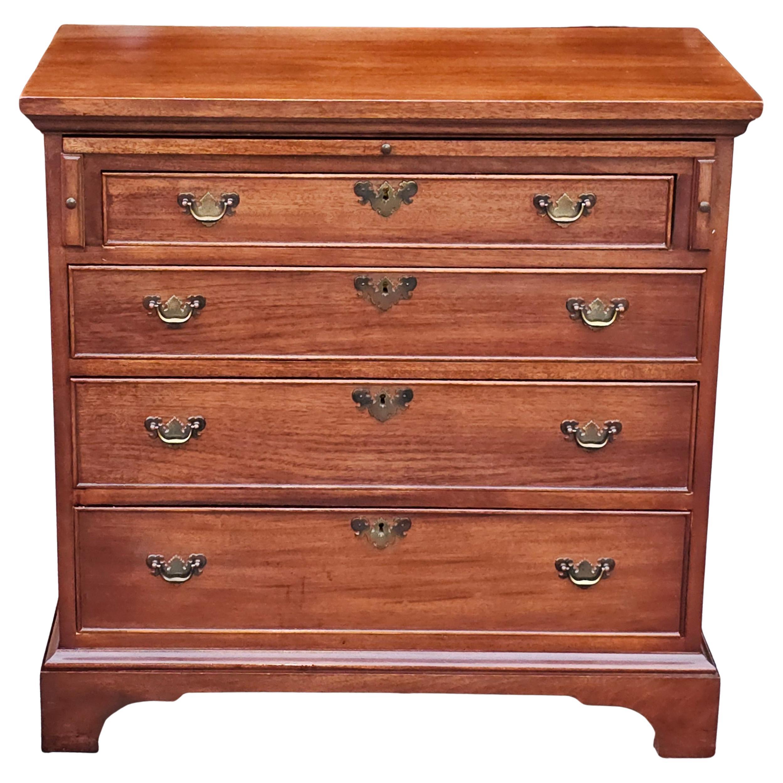 Mid Century Craftique Mahogany Secretery Chest of Drawers with Locks and Keys.
All drawers flawlessly opening and closing.
All four drawers with operating locks. Two keys present. Pull out secretary tray. Knee Clearance is 28