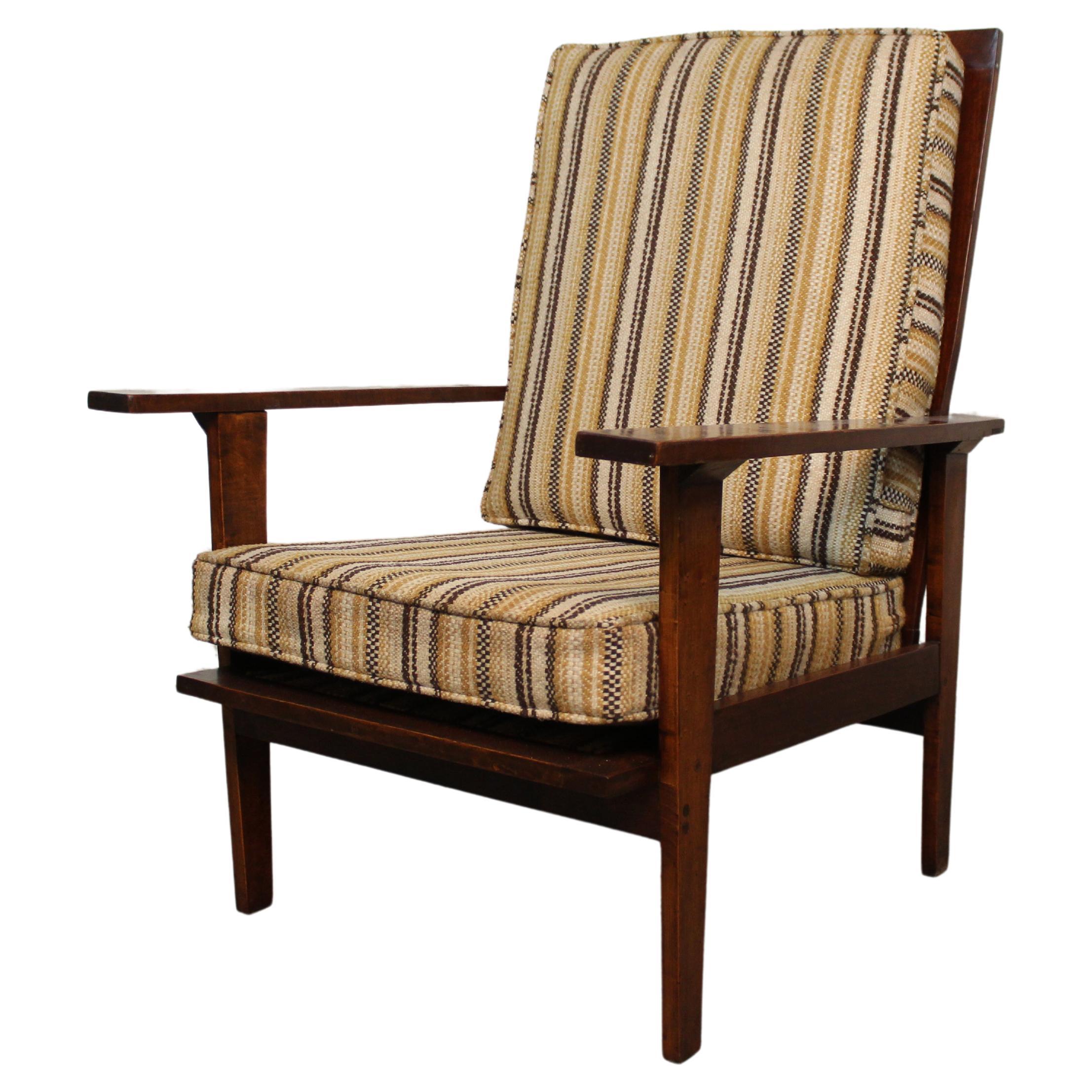 Mid-Century Craftsman Oak + Tweed Morris Chair For Sale