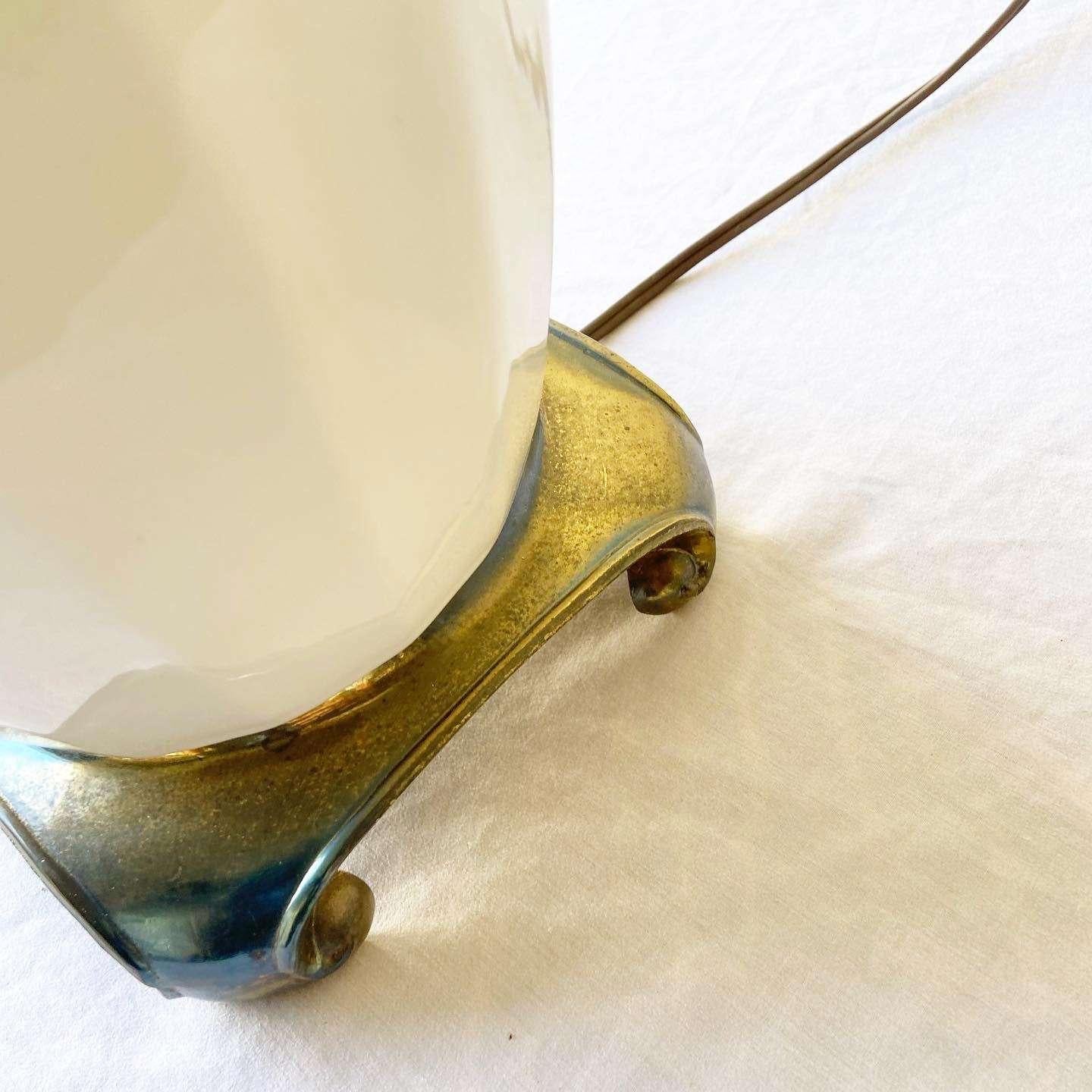 Late 20th Century Mid Century Cream and Gold Table Lamp For Sale