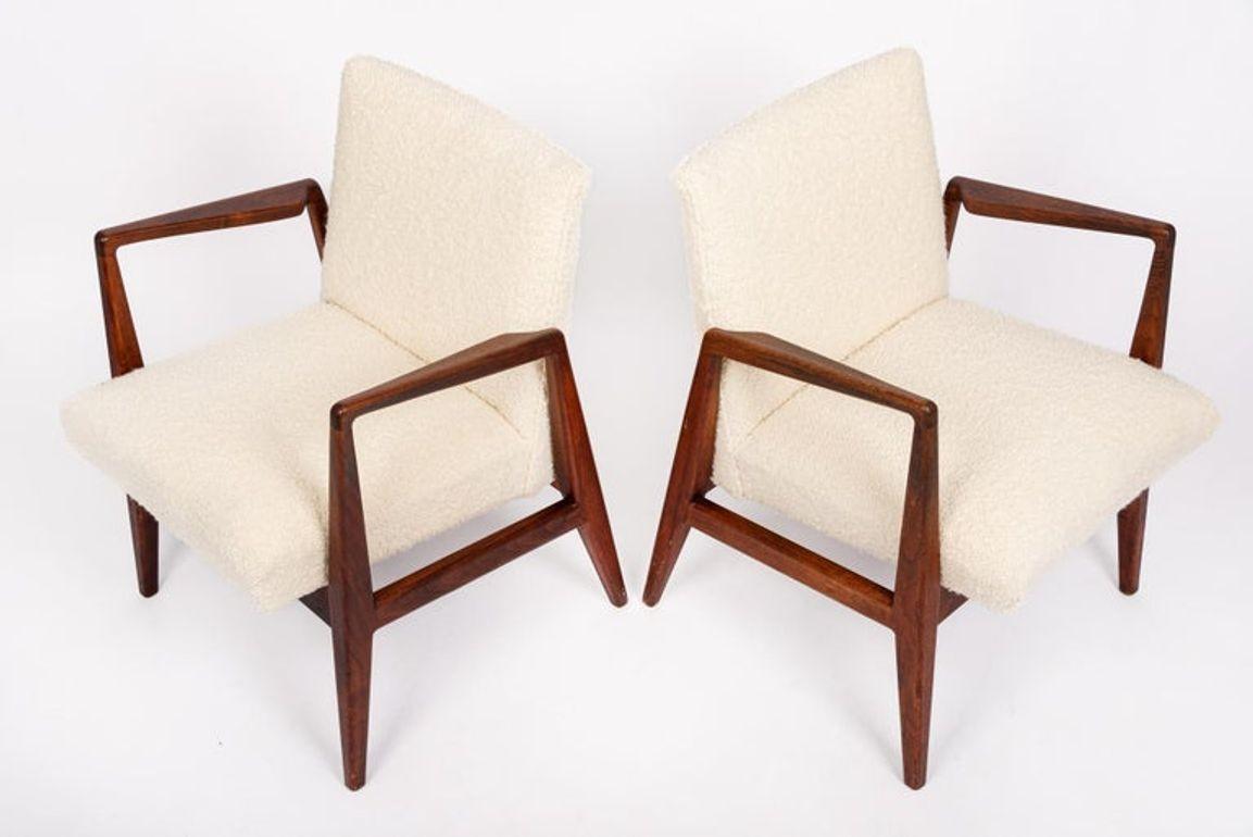 American Mid Century Cream Upholstered Lounge Chairs by Jens Risom, 1960s For Sale