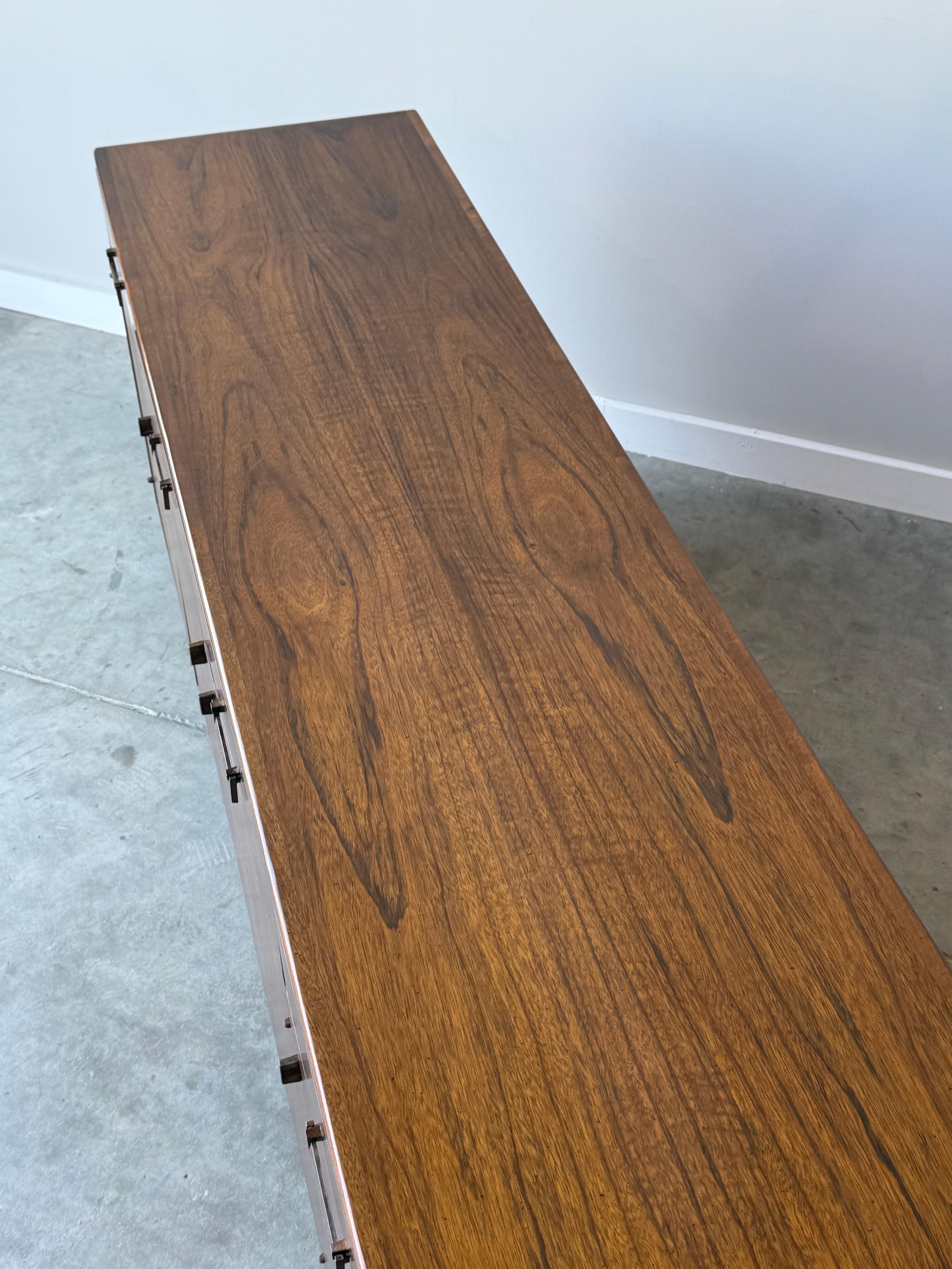 Credenza di metà secolo di Founders in vendita 8