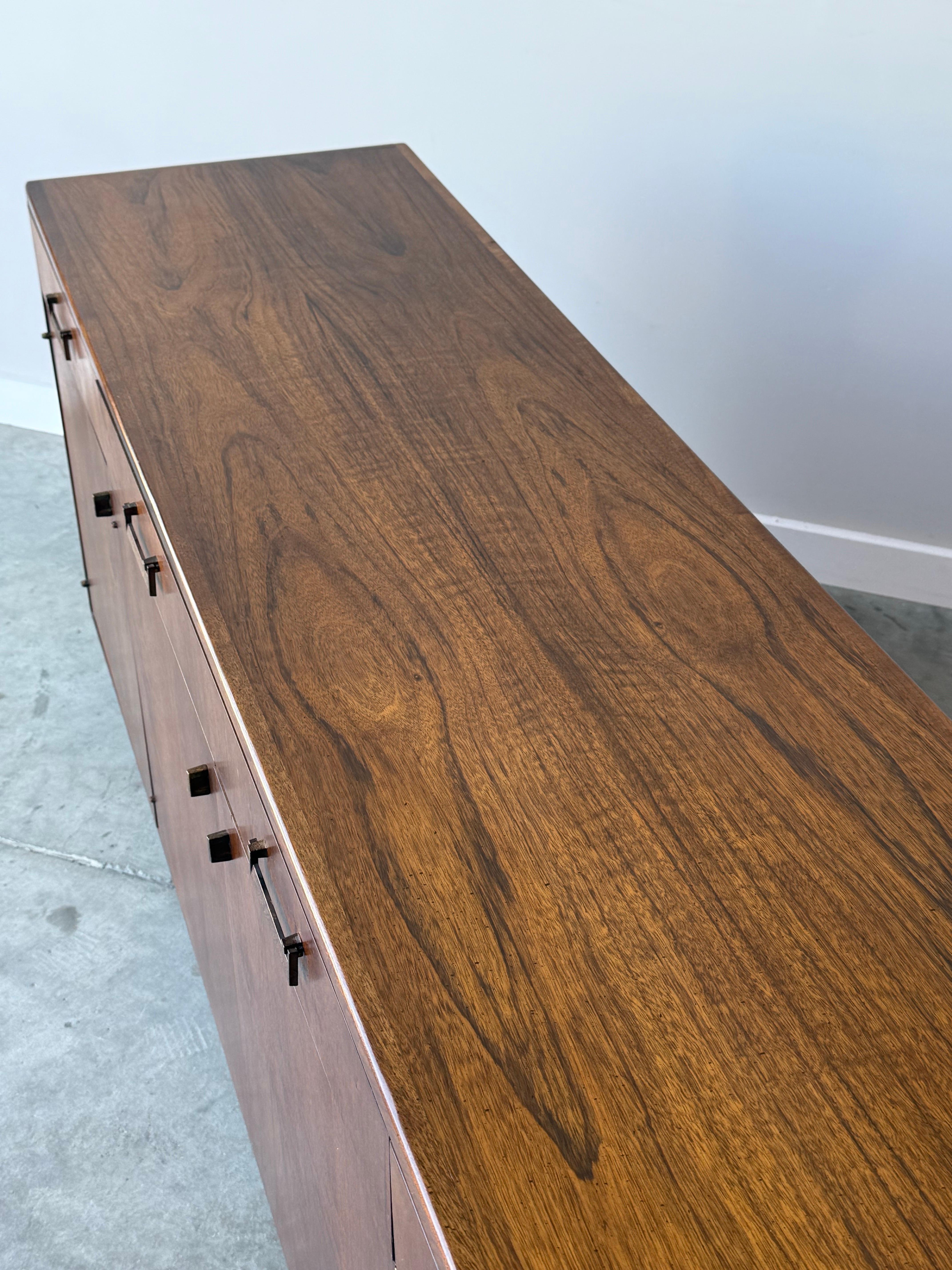 Credenza di metà secolo di Founders in vendita 10