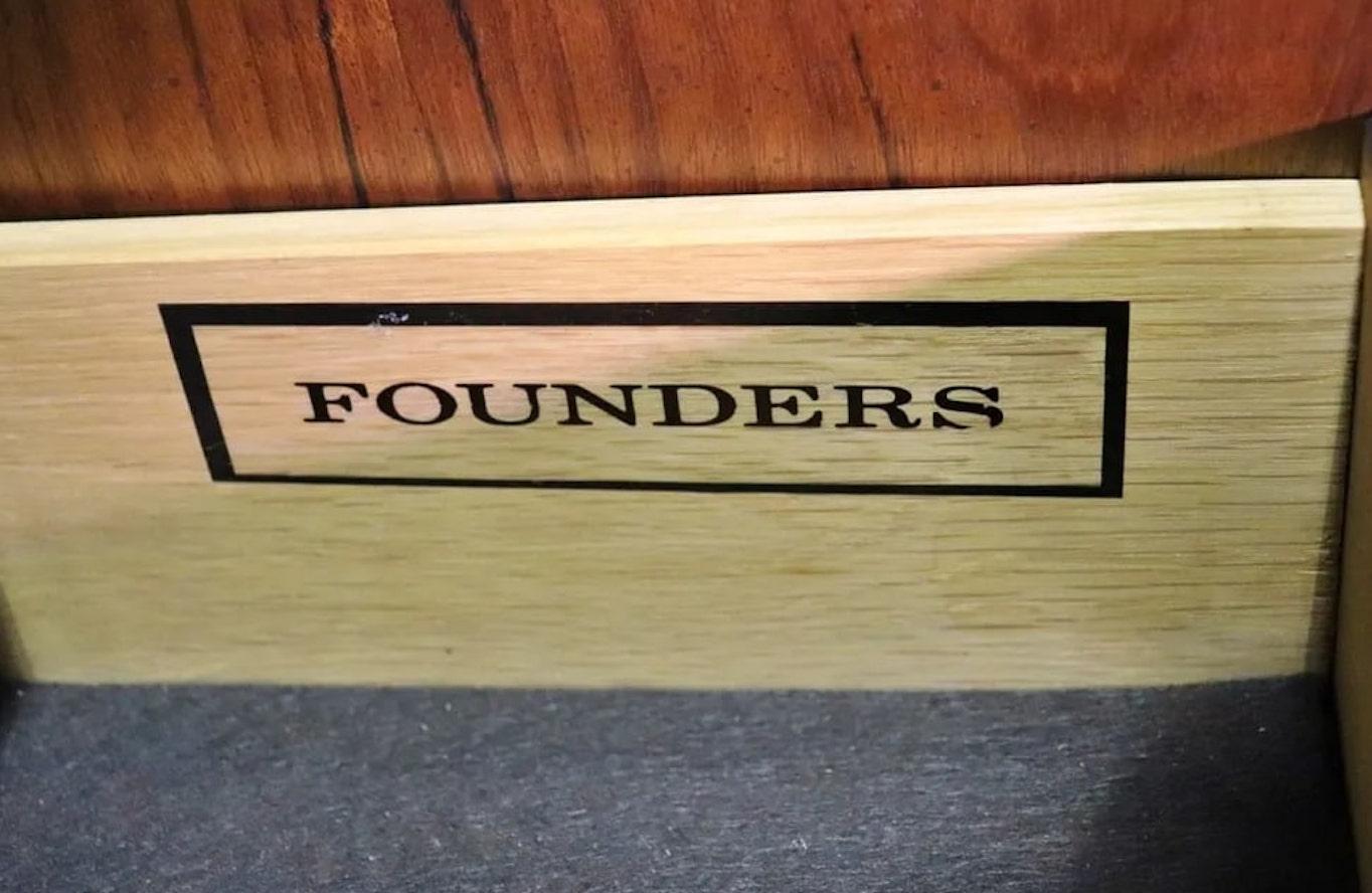 Mid-Century Credenza by Founders For Sale 3