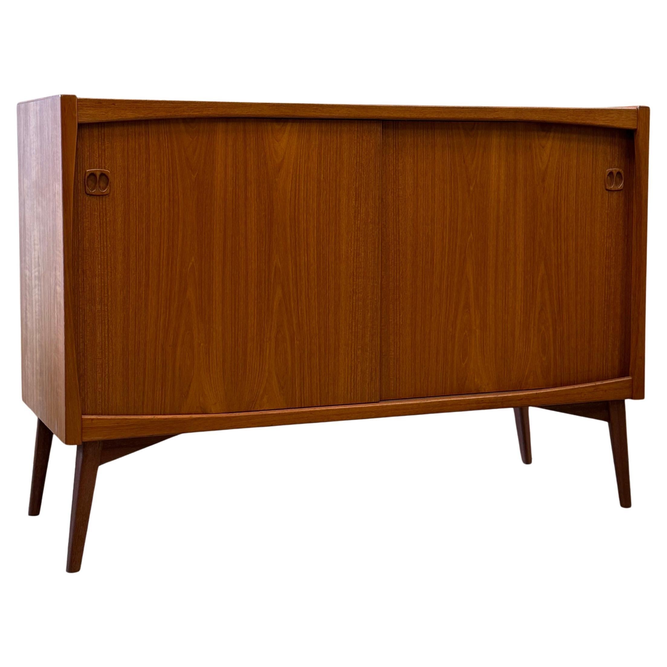 Mid-Century Credenza by Laurtis M. Larsen For Sale