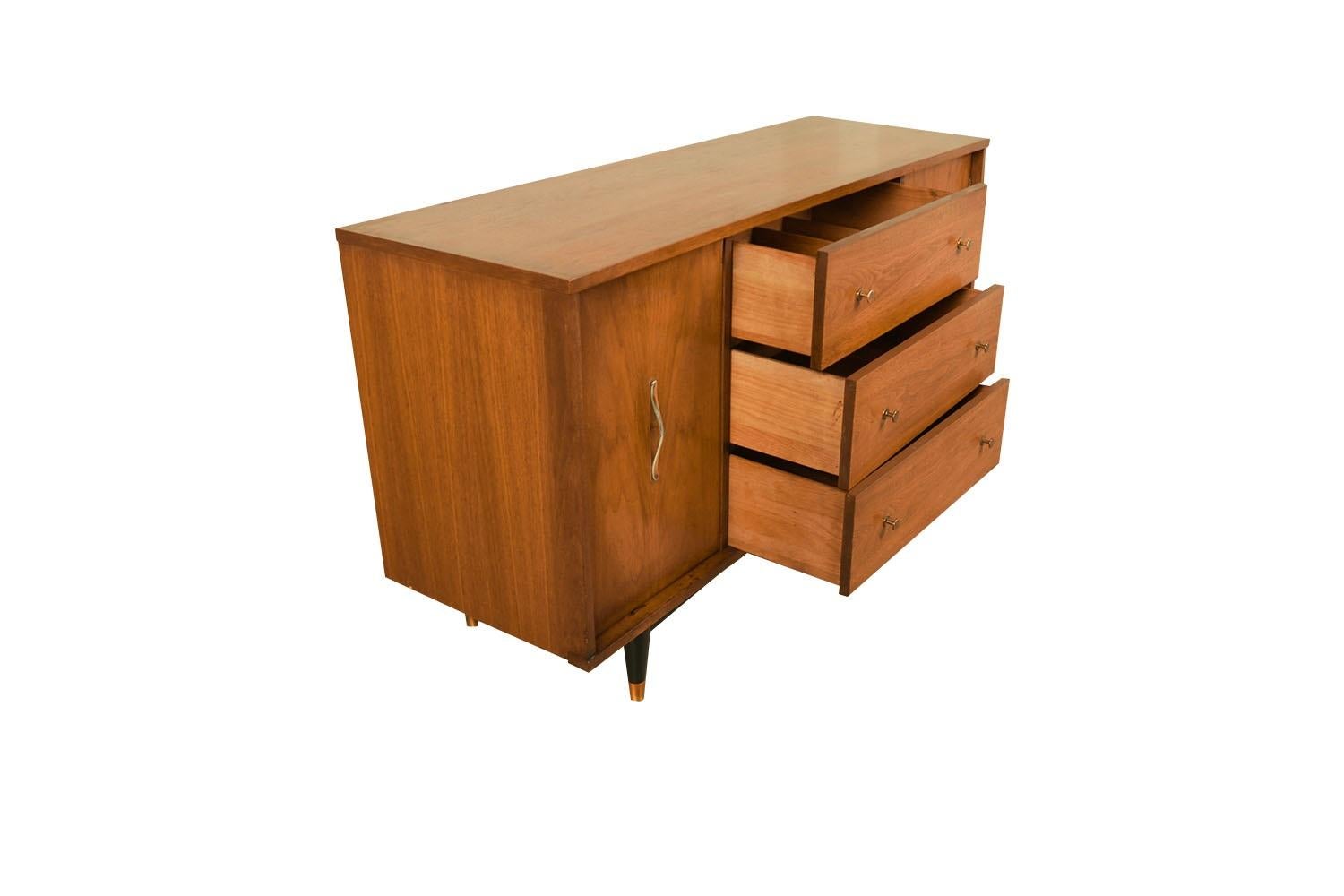 Mid-20th Century Mid-Century Credenza Dresser Cabinet For Sale