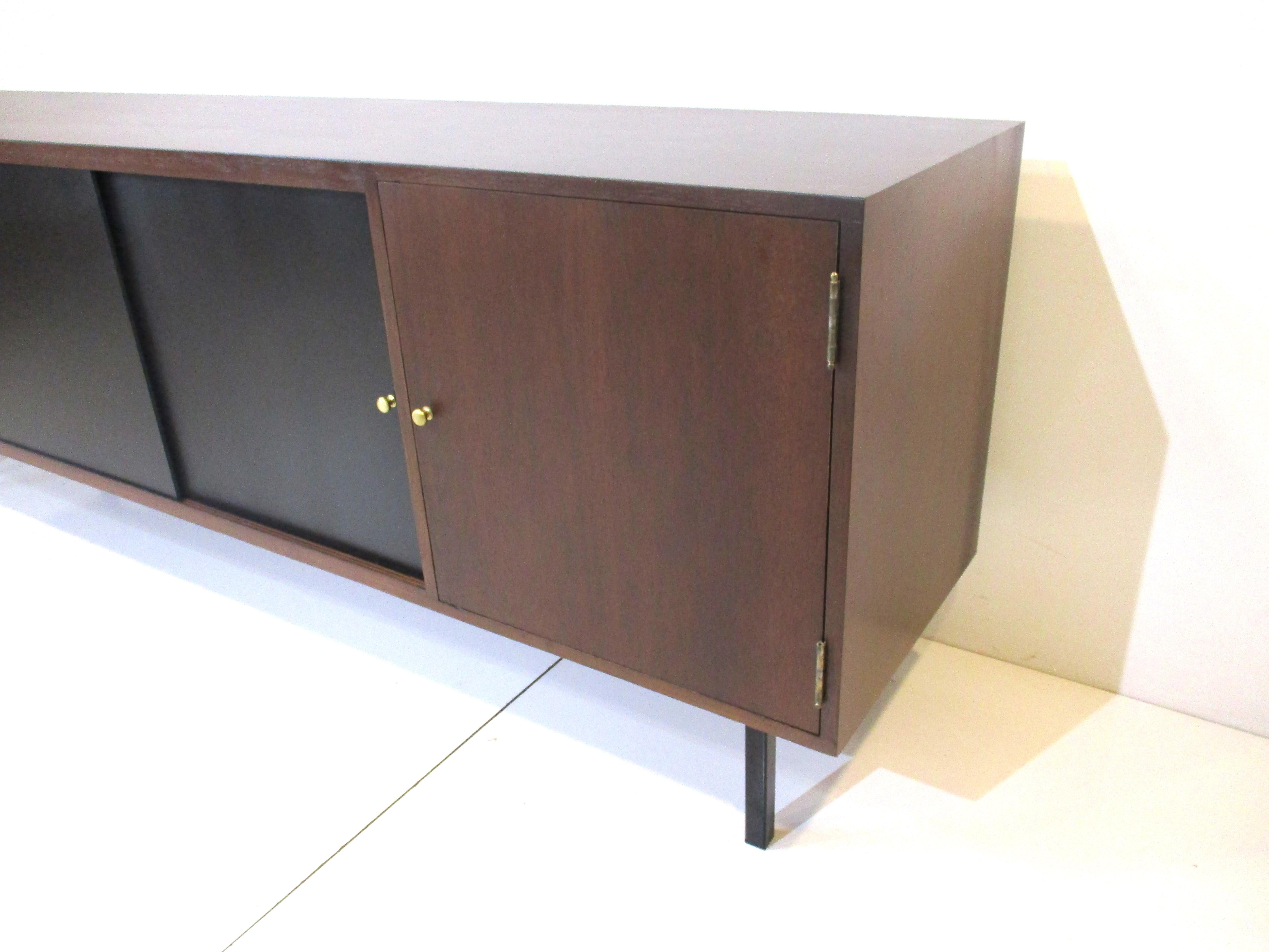 Mid Century Credenza in the Style of George Nelson In Good Condition In Cincinnati, OH