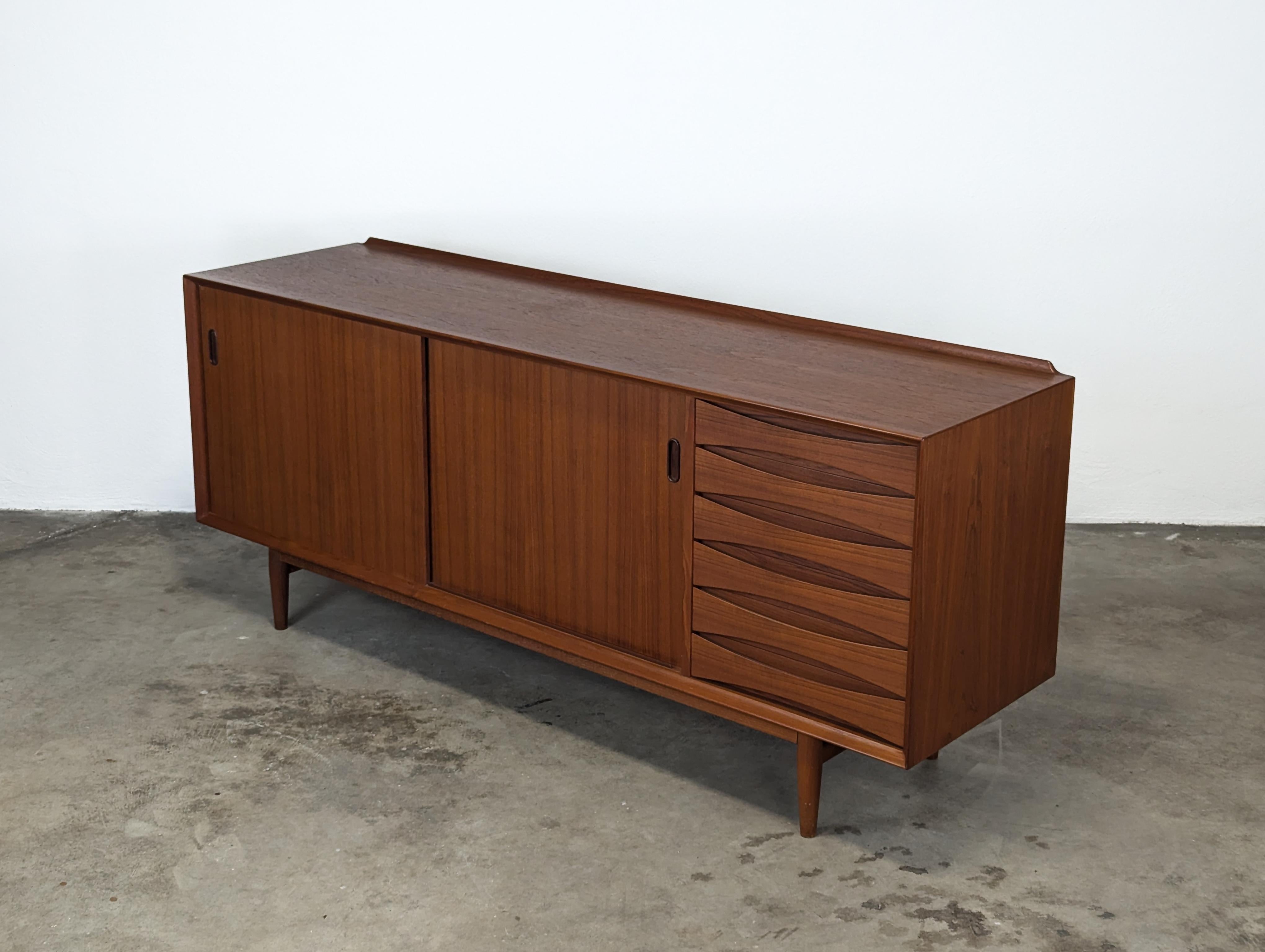 Mid Century Credenza/Sideboard by Arne Vodder for Sibast Møbelfabrik, C1950s 3