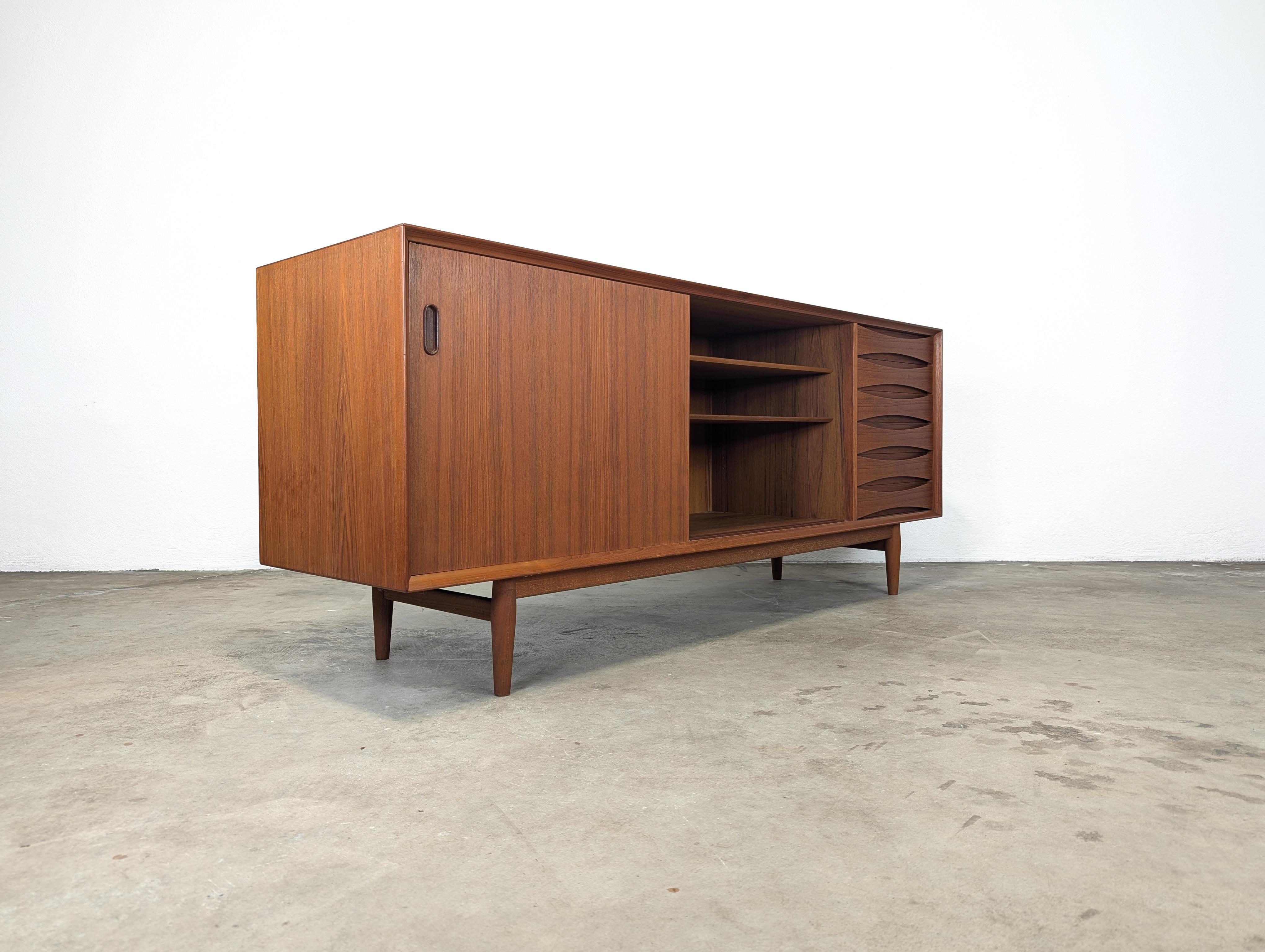 Danish Mid Century Credenza/Sideboard by Arne Vodder for Sibast Møbelfabrik, C1950s
