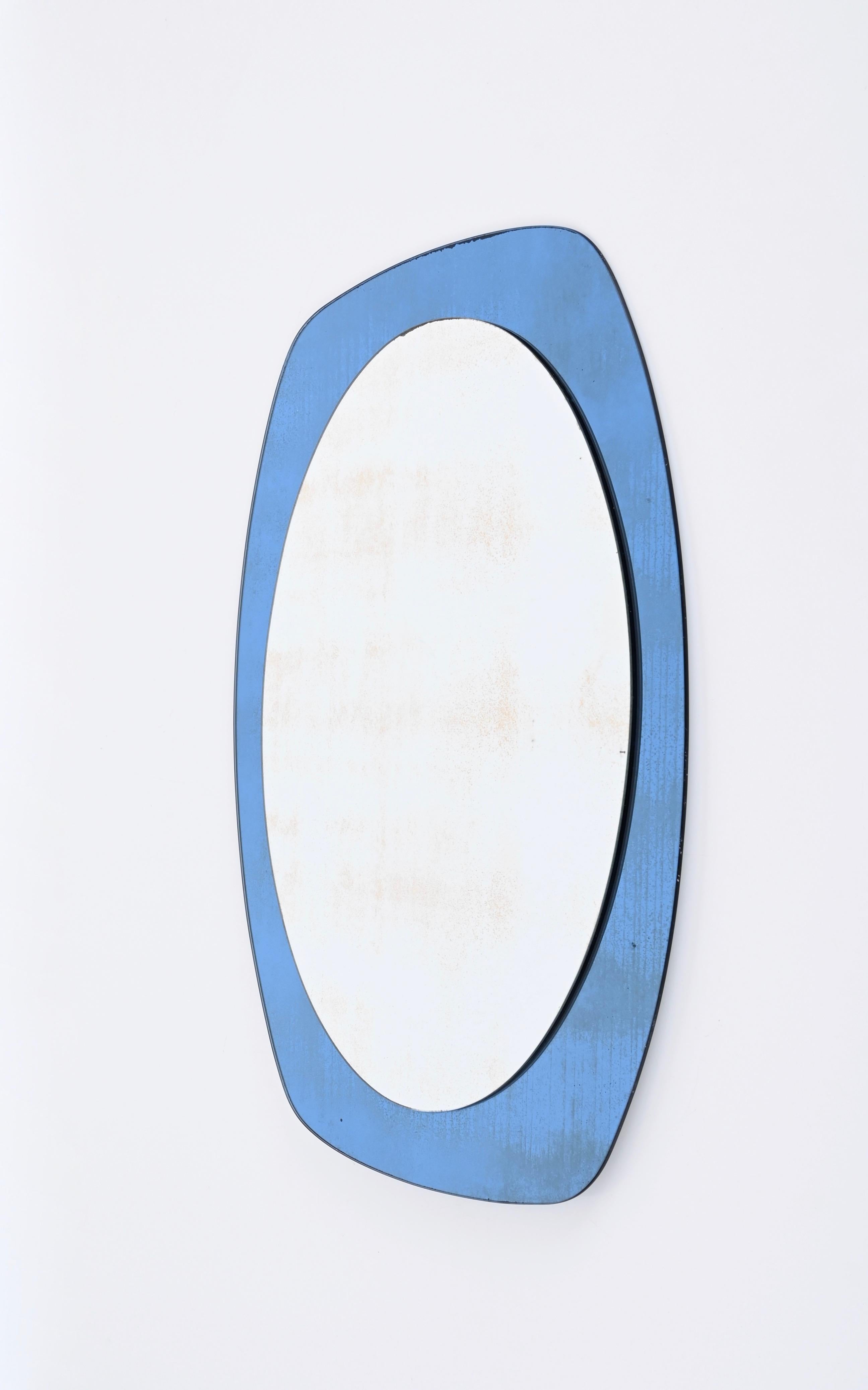 Mid-Century Cristal Art Oval Wall Mirror with Blue Glass Frame, Italy 1960s For Sale 2