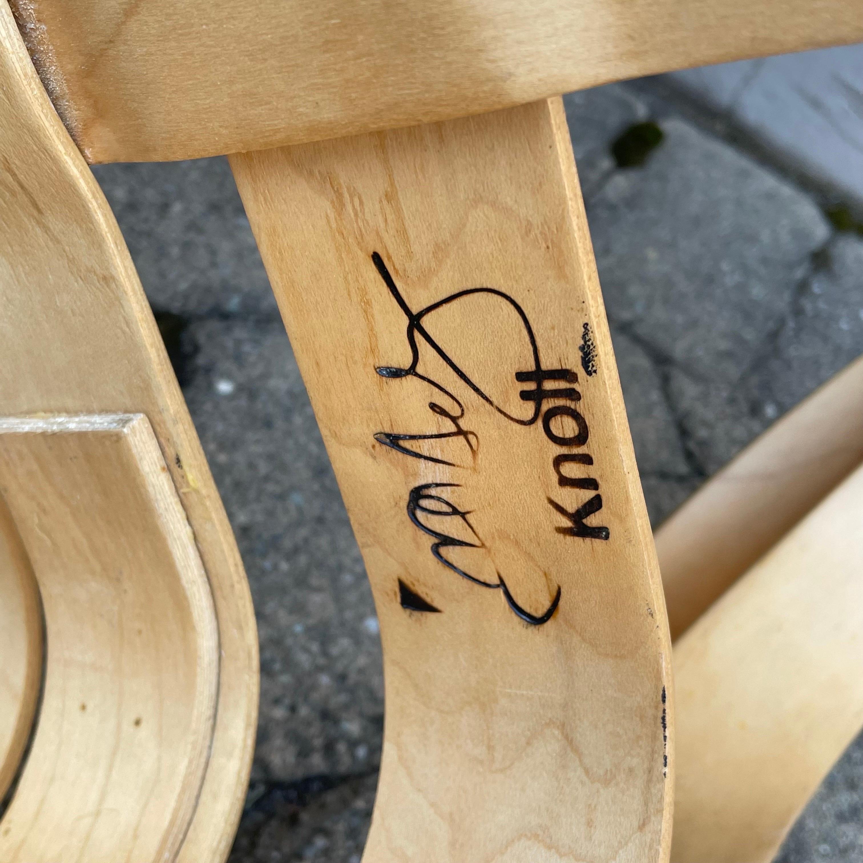 Chaise en érable courbé à carreaux croisés du milieu du siècle dernier de Frank Gehry pour Knoll, 1993 en vente 2
