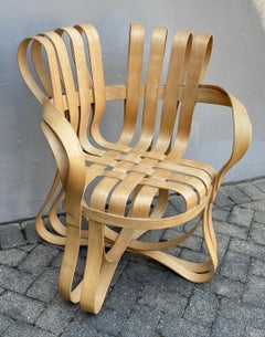Sedia in acero curvato Cross Check di Frank Gehry per Knoll del 1993