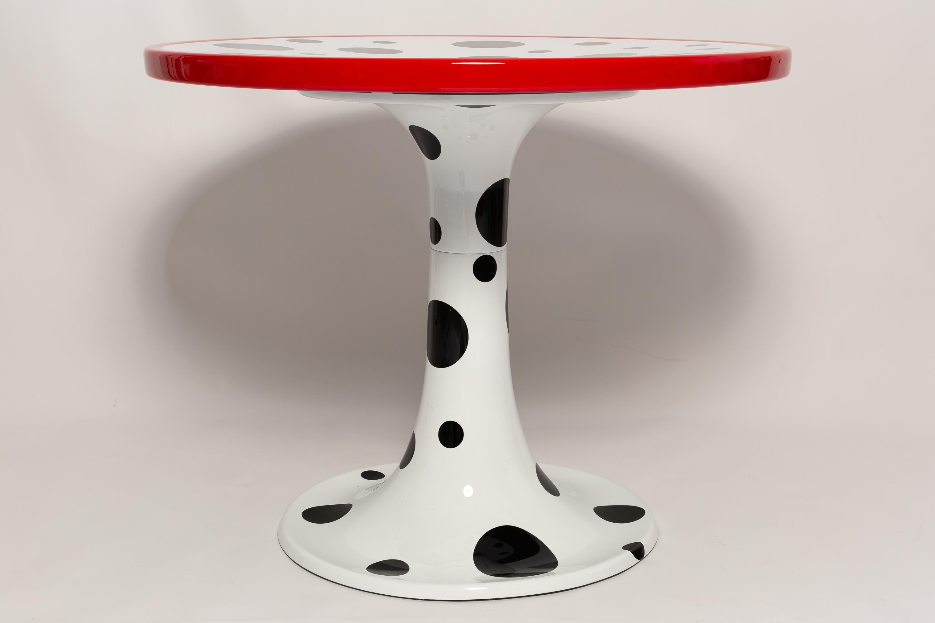 Tedesco Tavolo Crudelia Dalmata Canguro, di Ernst Moeckl, Germania, metà secolo, 1968 in vendita
