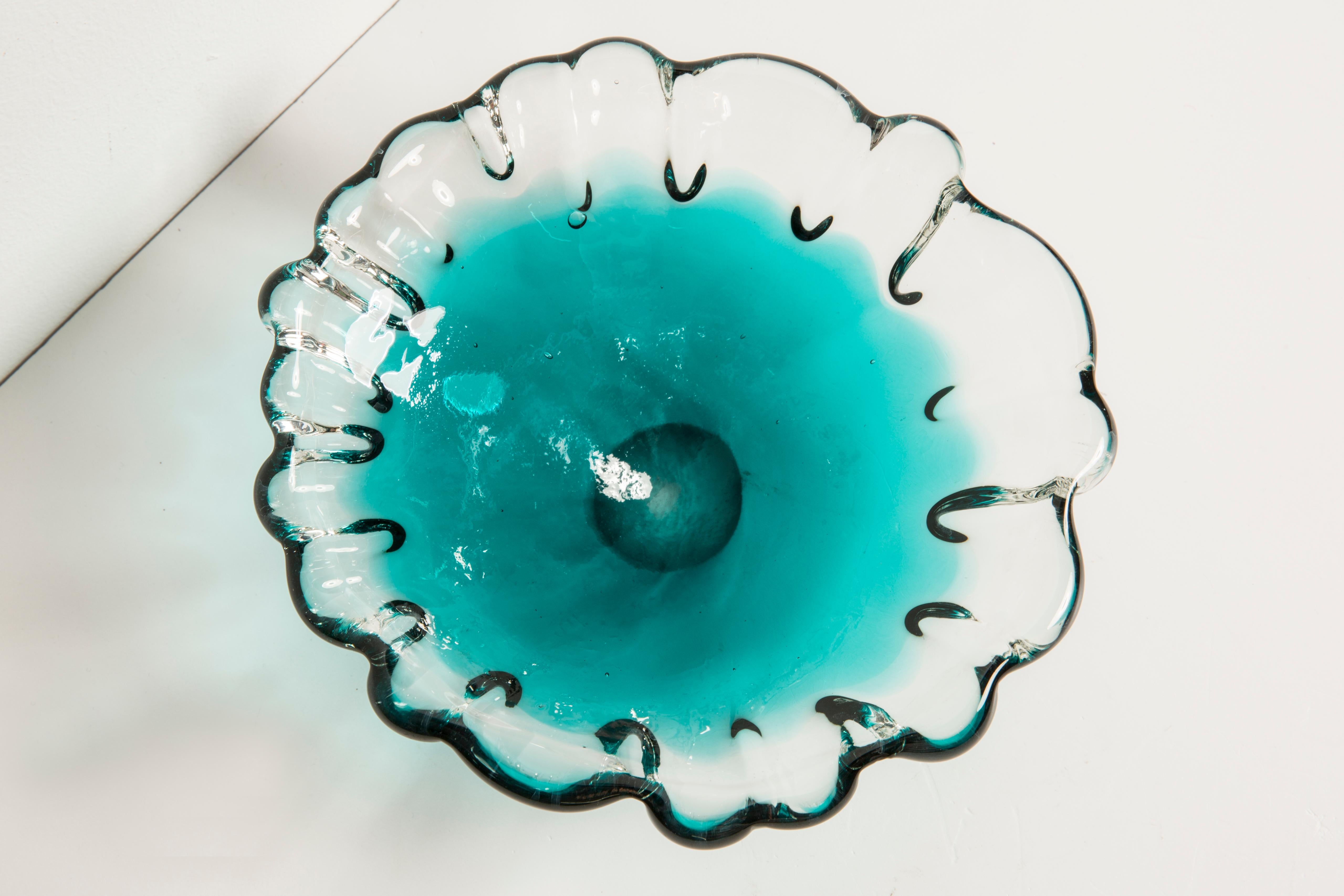 Mid Century Crystal Acqua Blue Glass Bowl, Italy, 1970s For Sale 1