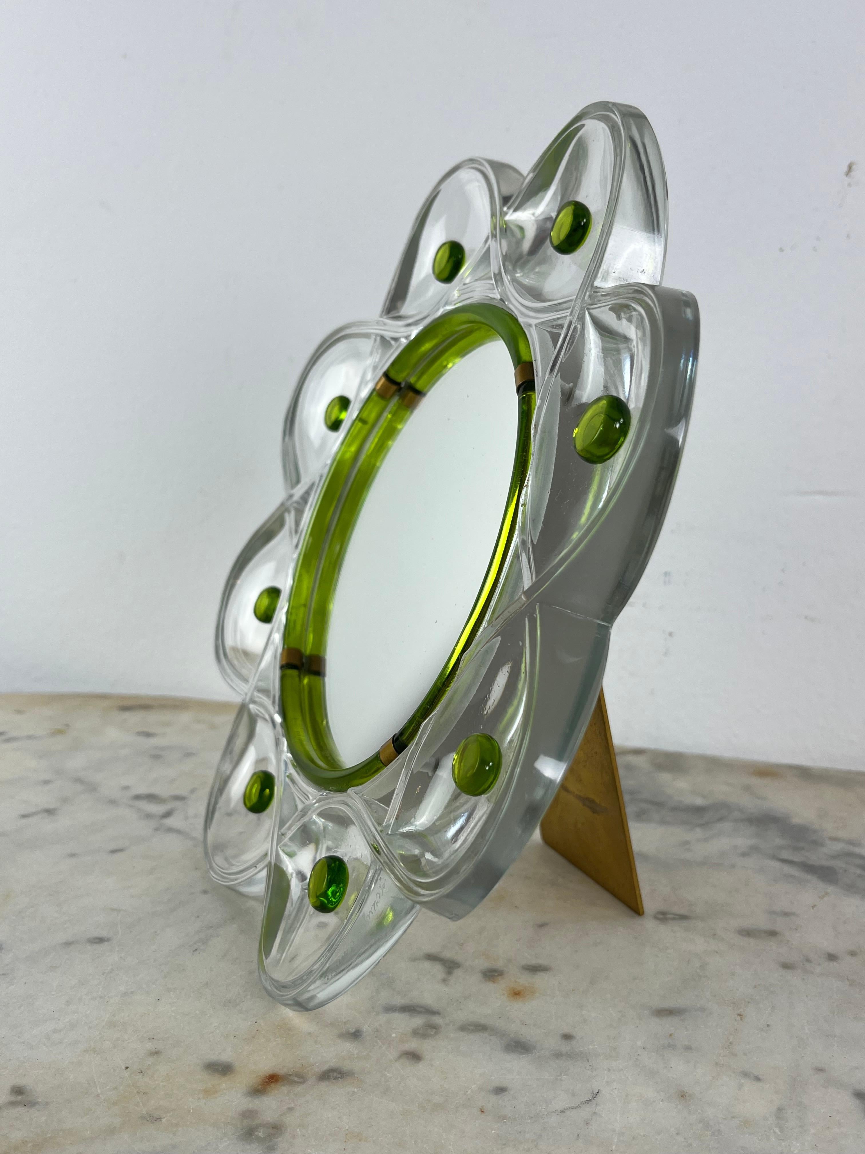 Français Miroir de table en cristal et laiton du milieu du siècle, Lalique 1960s en vente