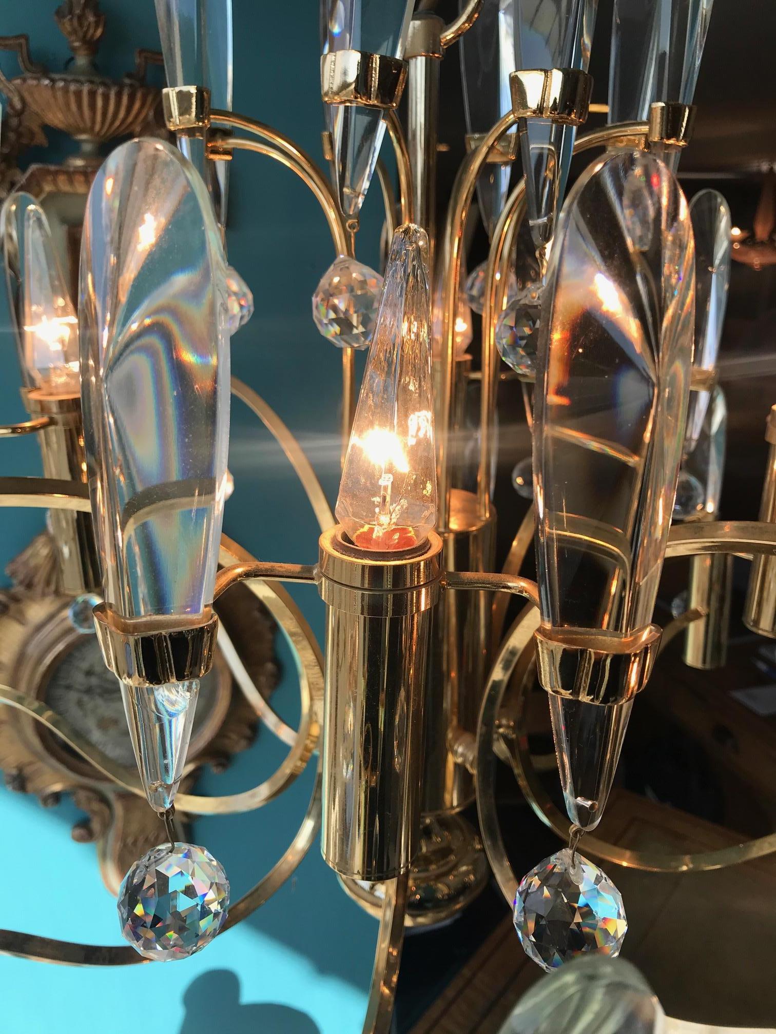 Gilt Midcentury Crystal and Gilded Brass Chandelier by Gaetano Scoliari, 1970s