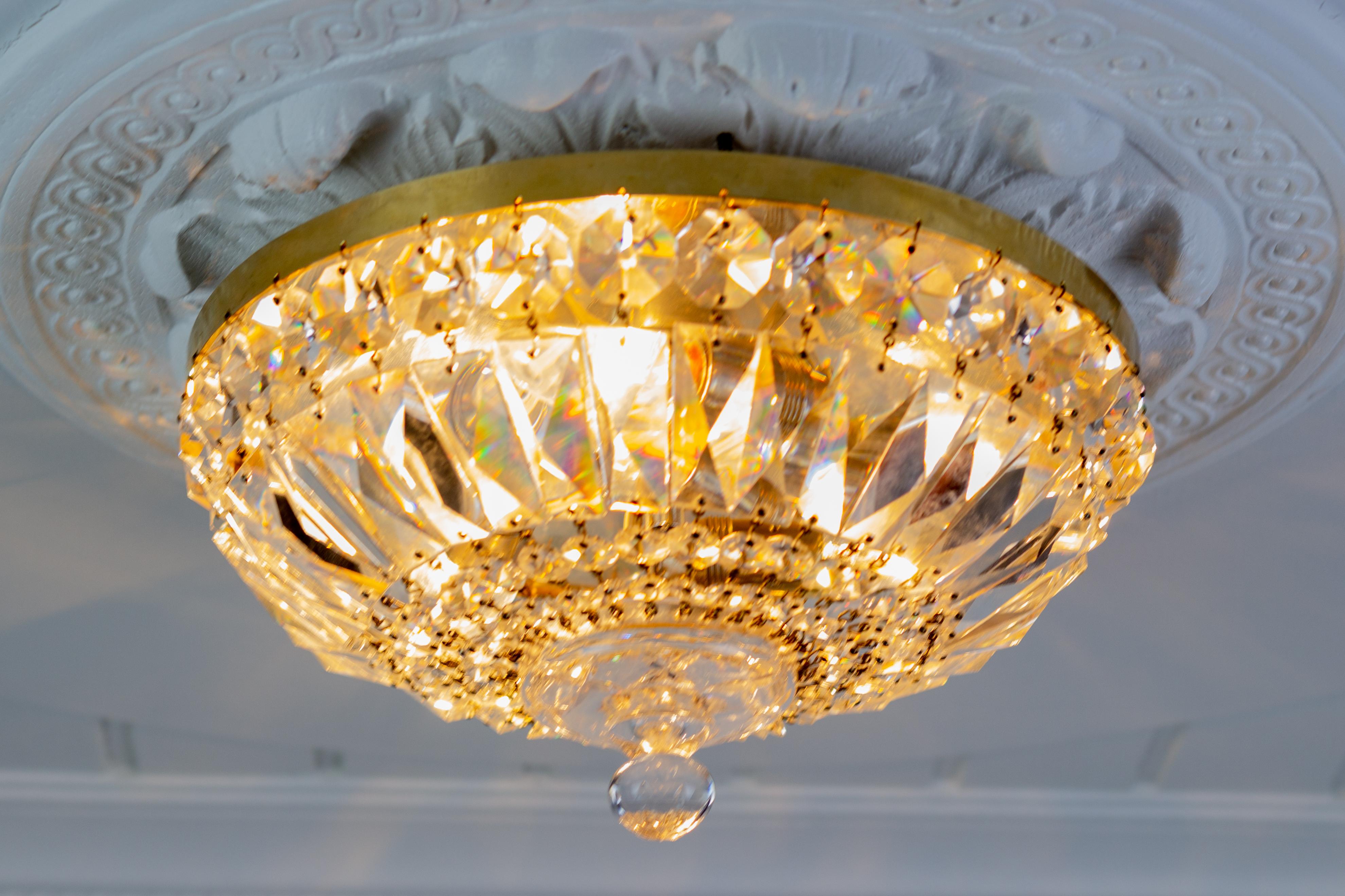 Mid-century Crystal and Glass Three-Light Basket Flush Mount Ceiling Fixture In Good Condition In Barntrup, DE