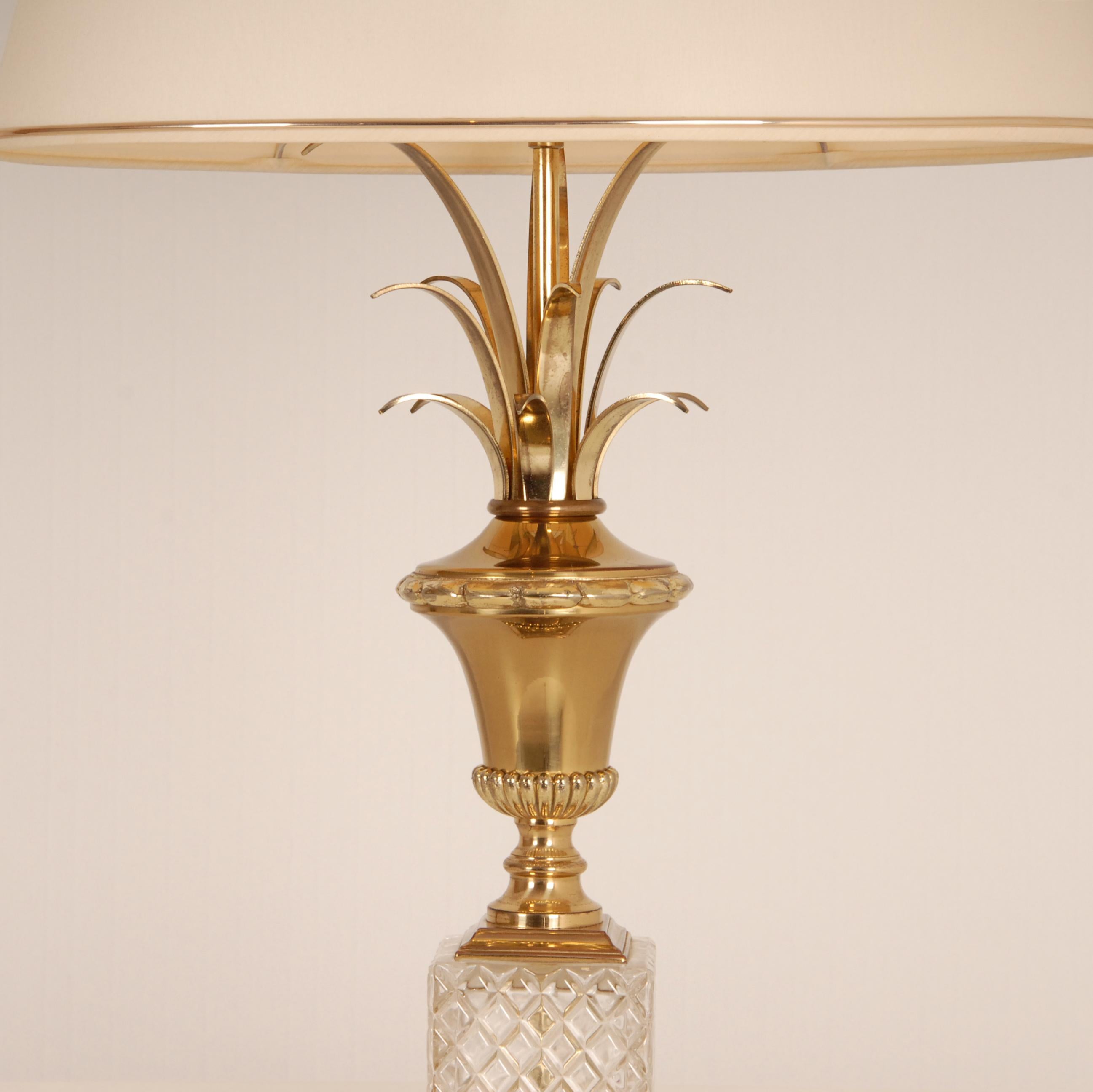 French Mid Century Crystal and Gold Brass Reed or Palm Leaves Table Lamps 1970s For Sale