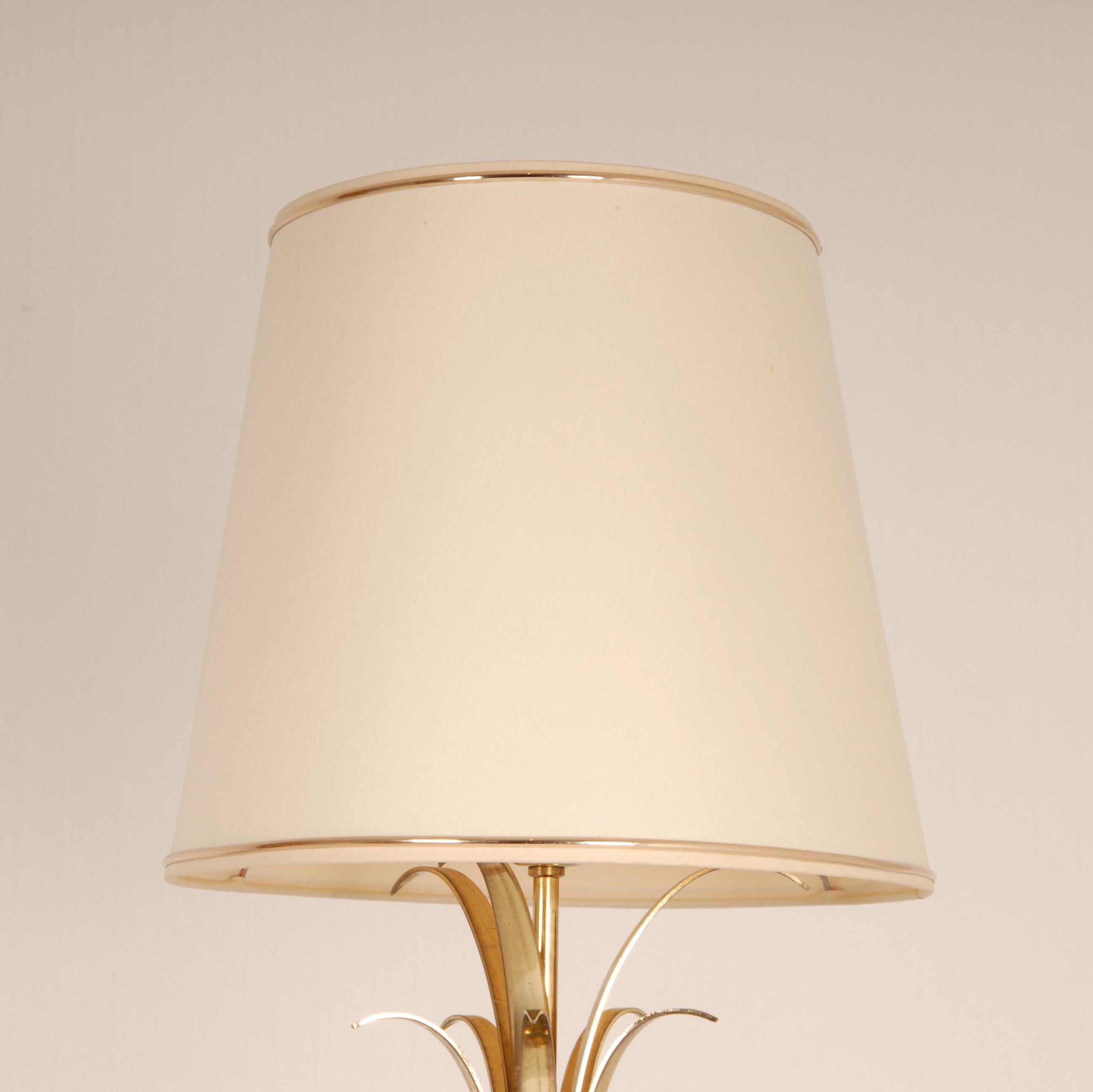 Mid Century Crystal and Gold Brass Reed or Palm Leaves Table Lamps 1970s For Sale 3