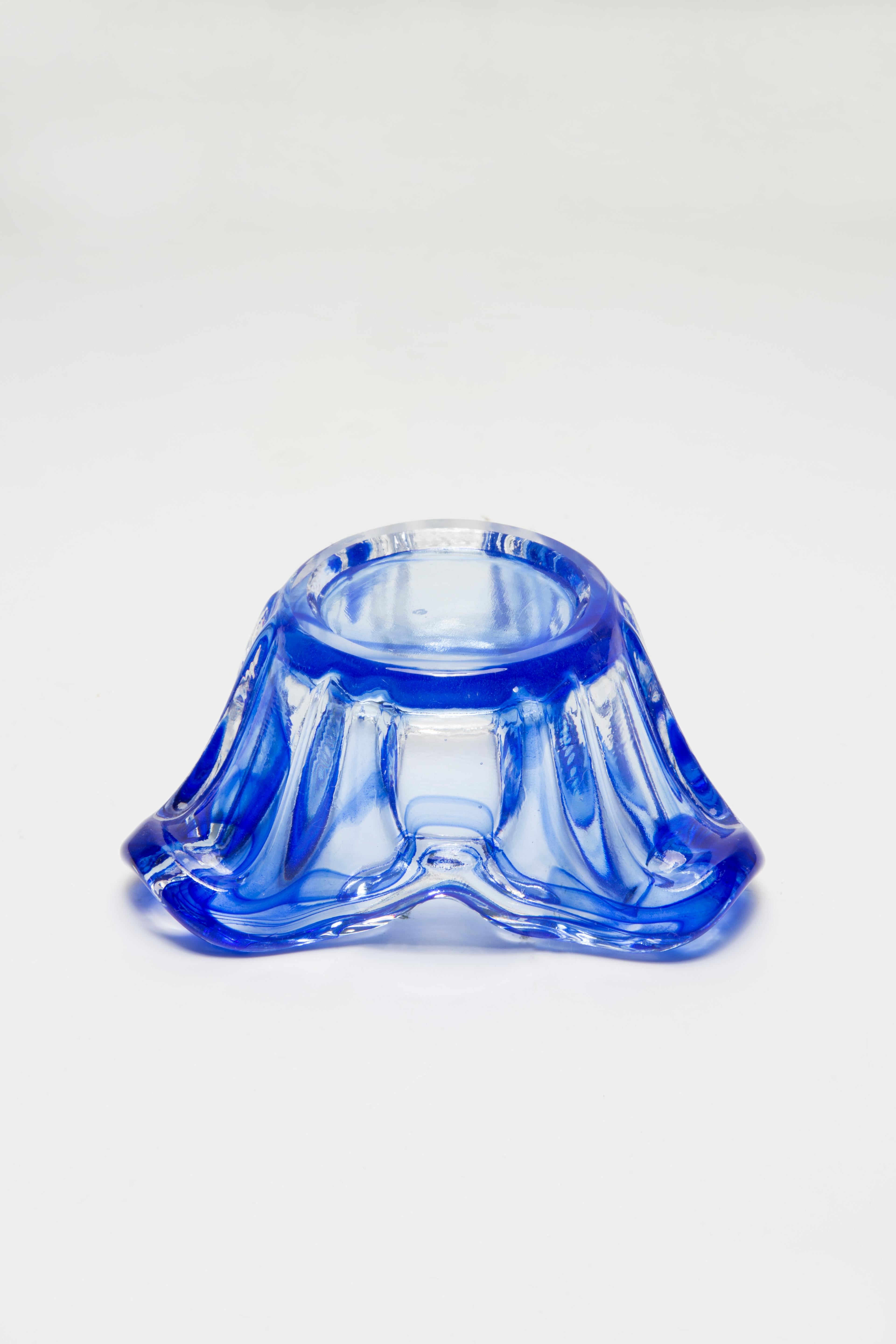 Mid Century Crystal Blue Artistic Glass Ashtray Bowl, Italy, 1970s For Sale 5