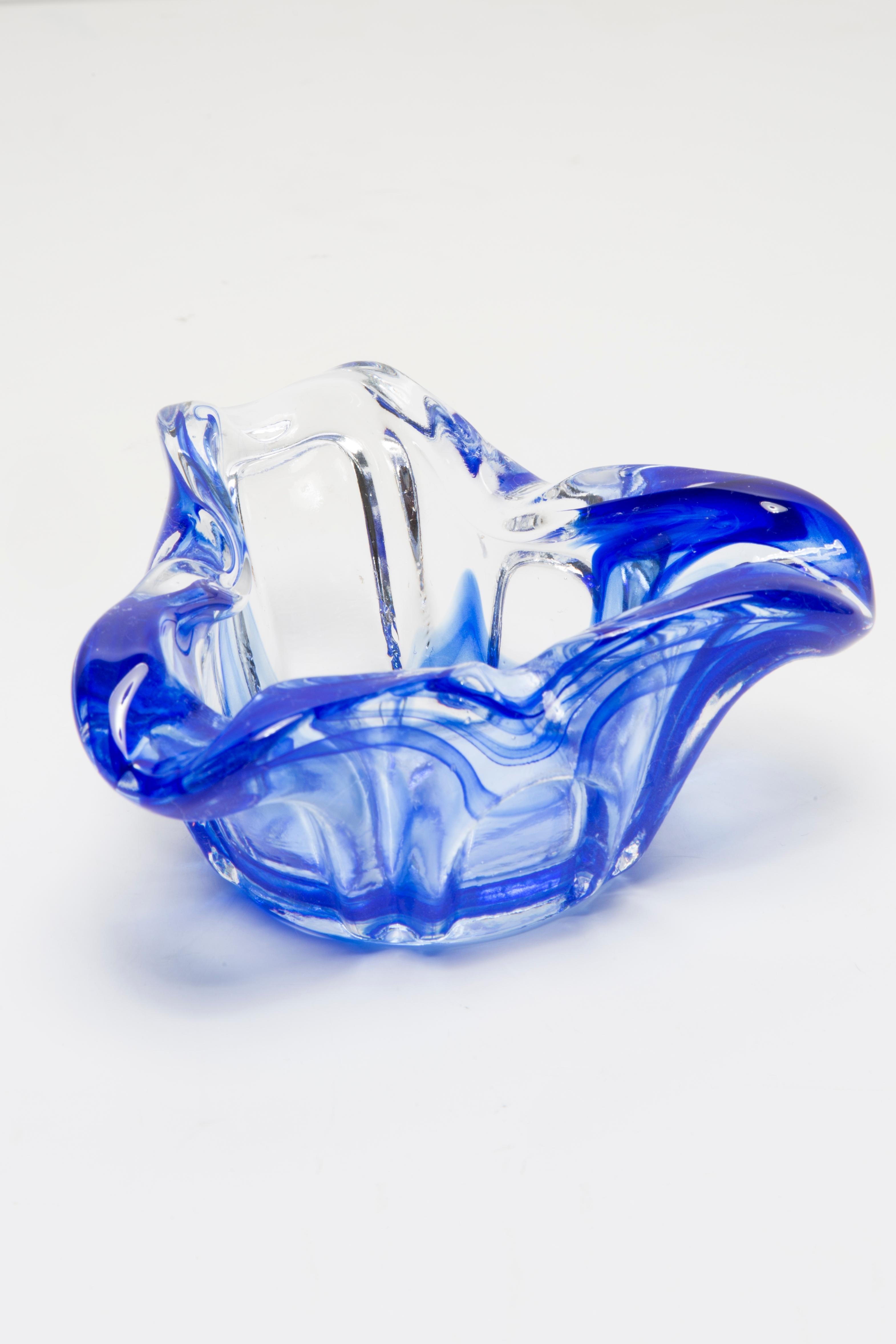 20th Century Mid Century Crystal Blue Artistic Glass Ashtray Bowl, Italy, 1970s For Sale